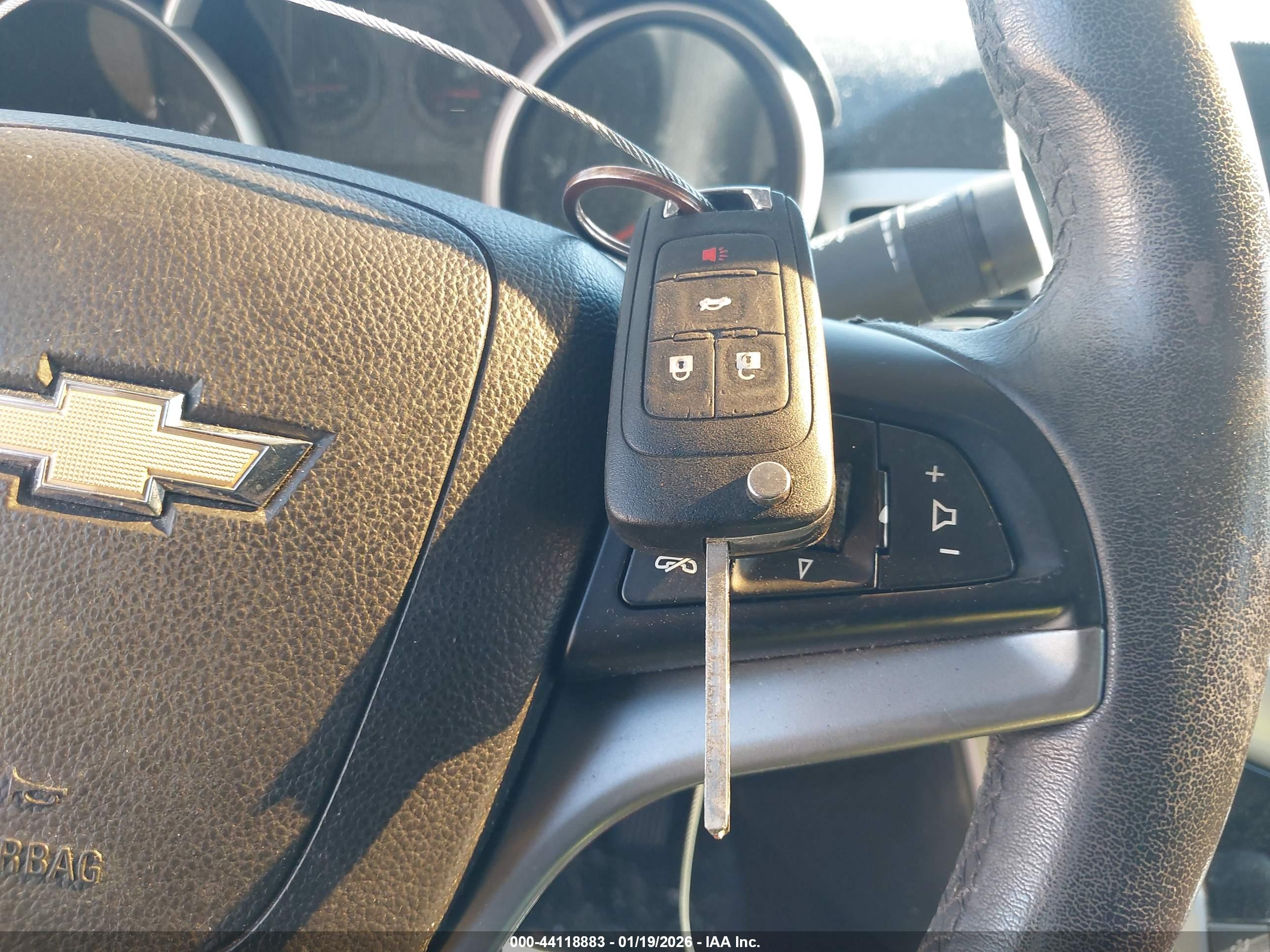 CHEVROLET CRUZE image 11