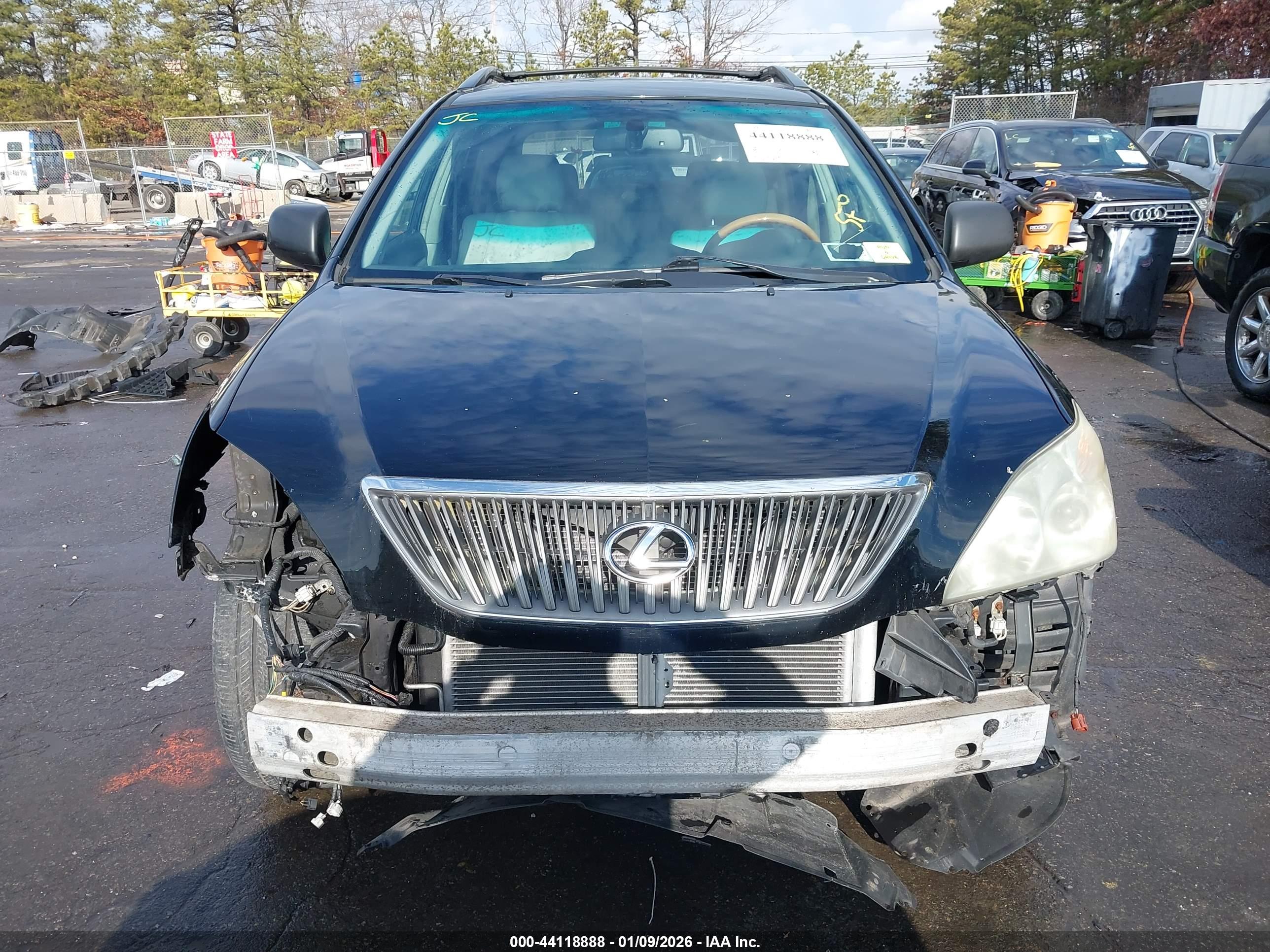LEXUS RX image 6