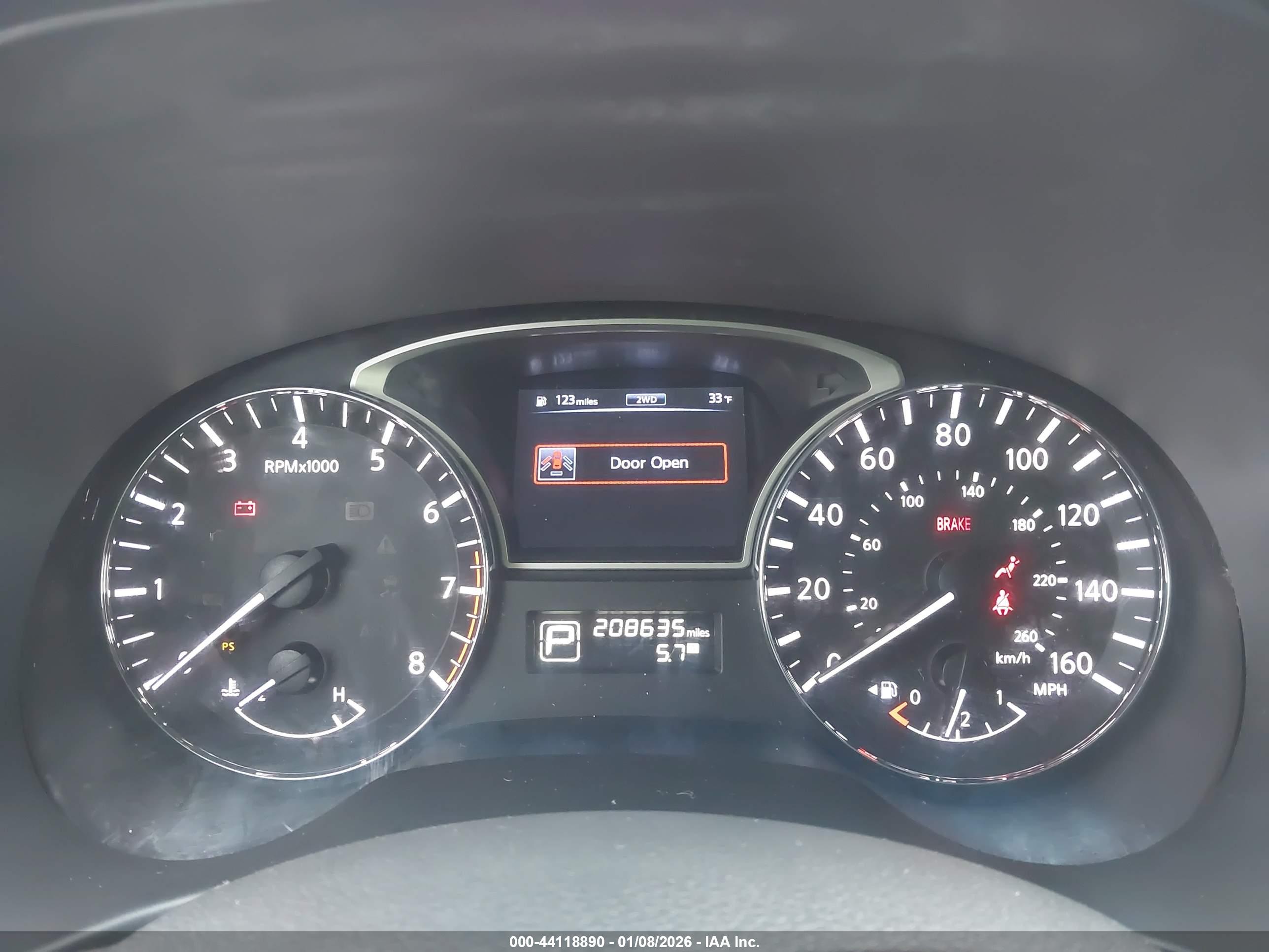 NISSAN PATHFINDER image 7