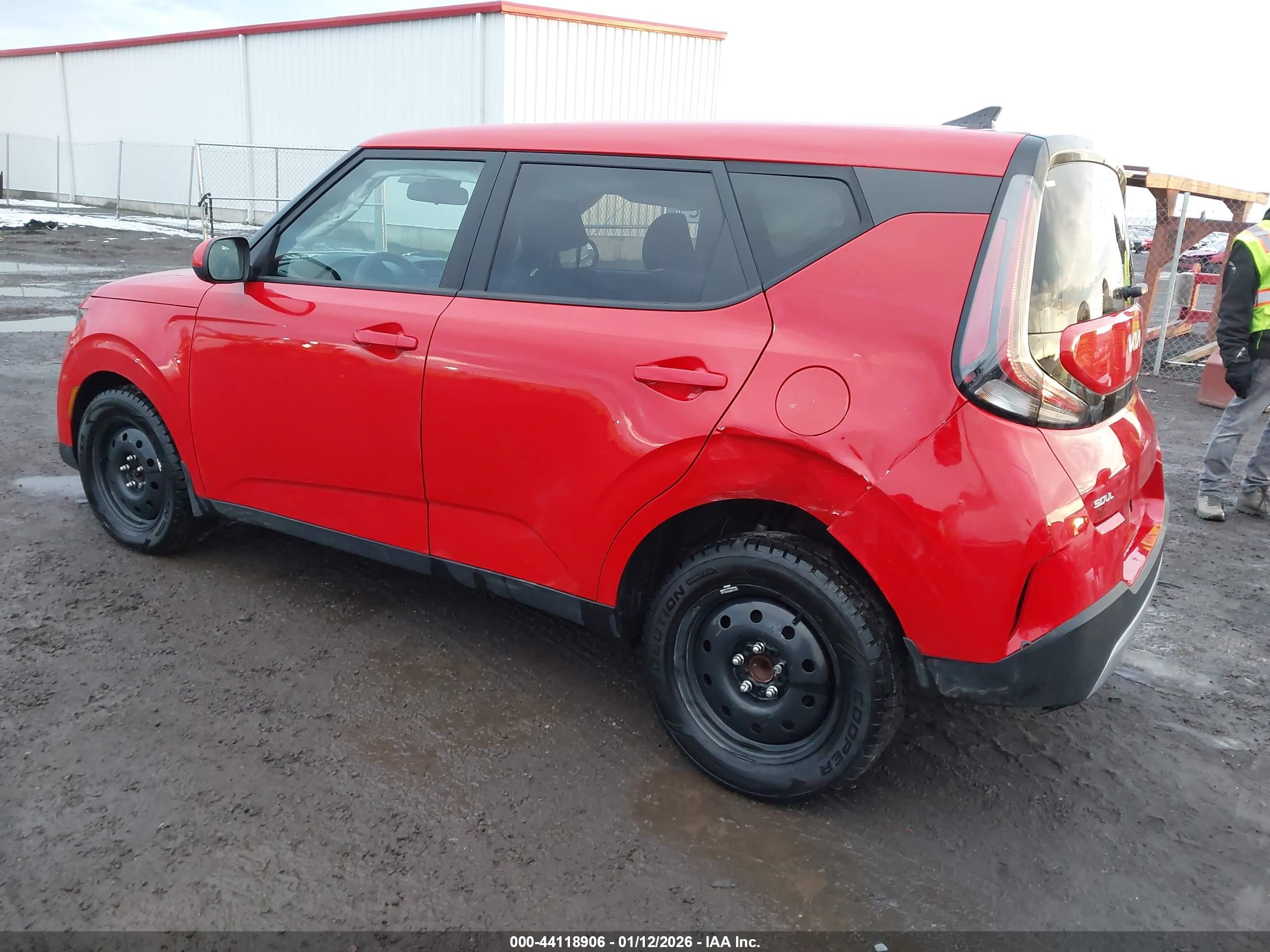 KIA SOUL image 3