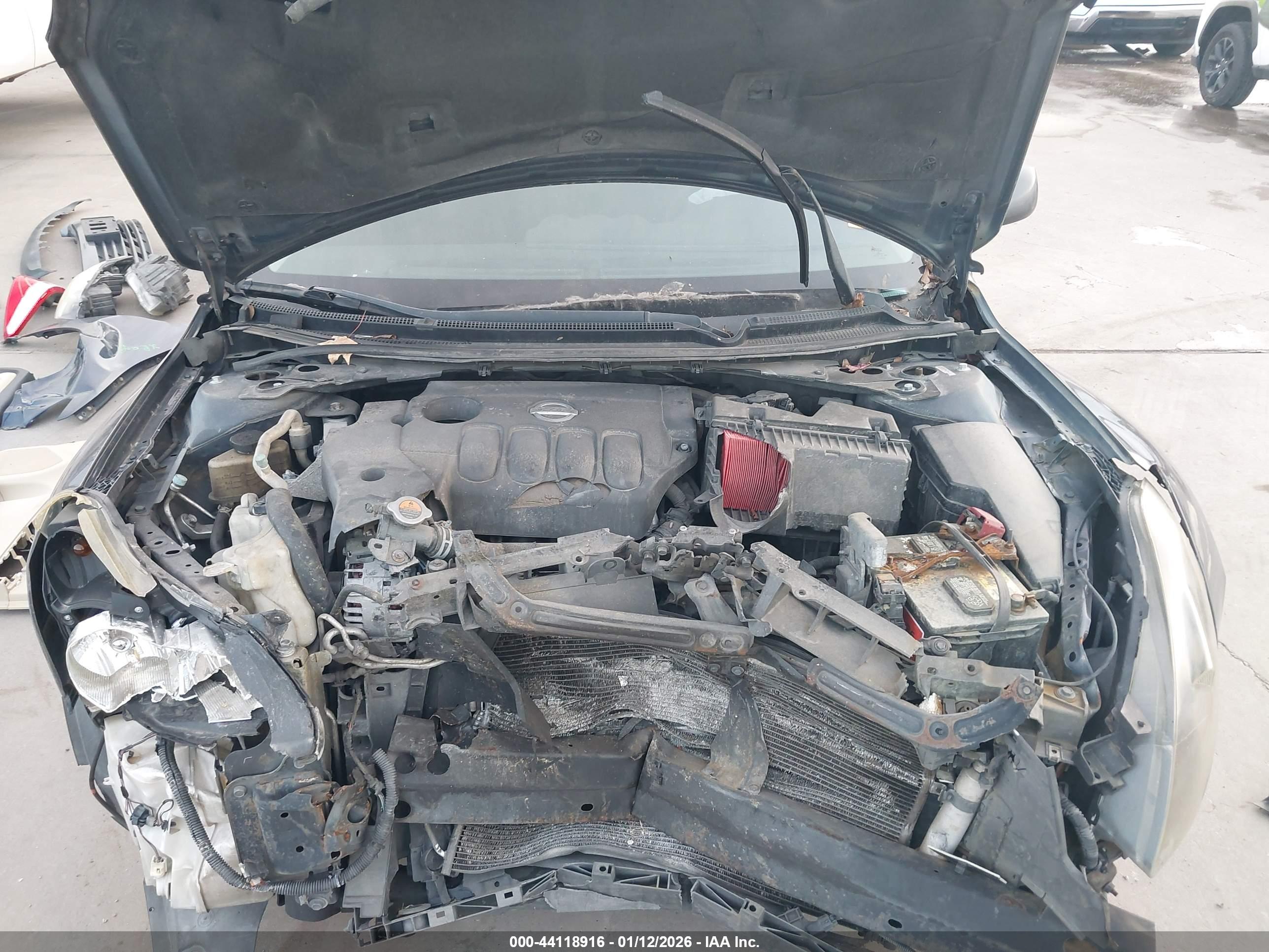 NISSAN ALTIMA image 10