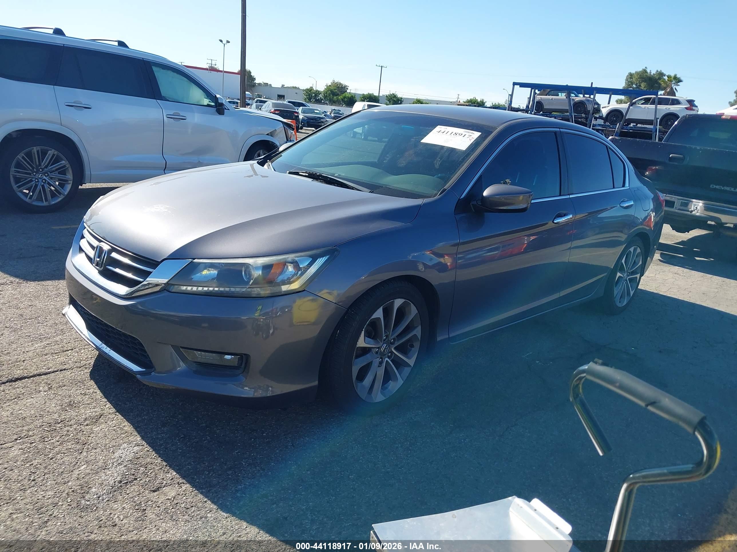 HONDA ACCORD image 2