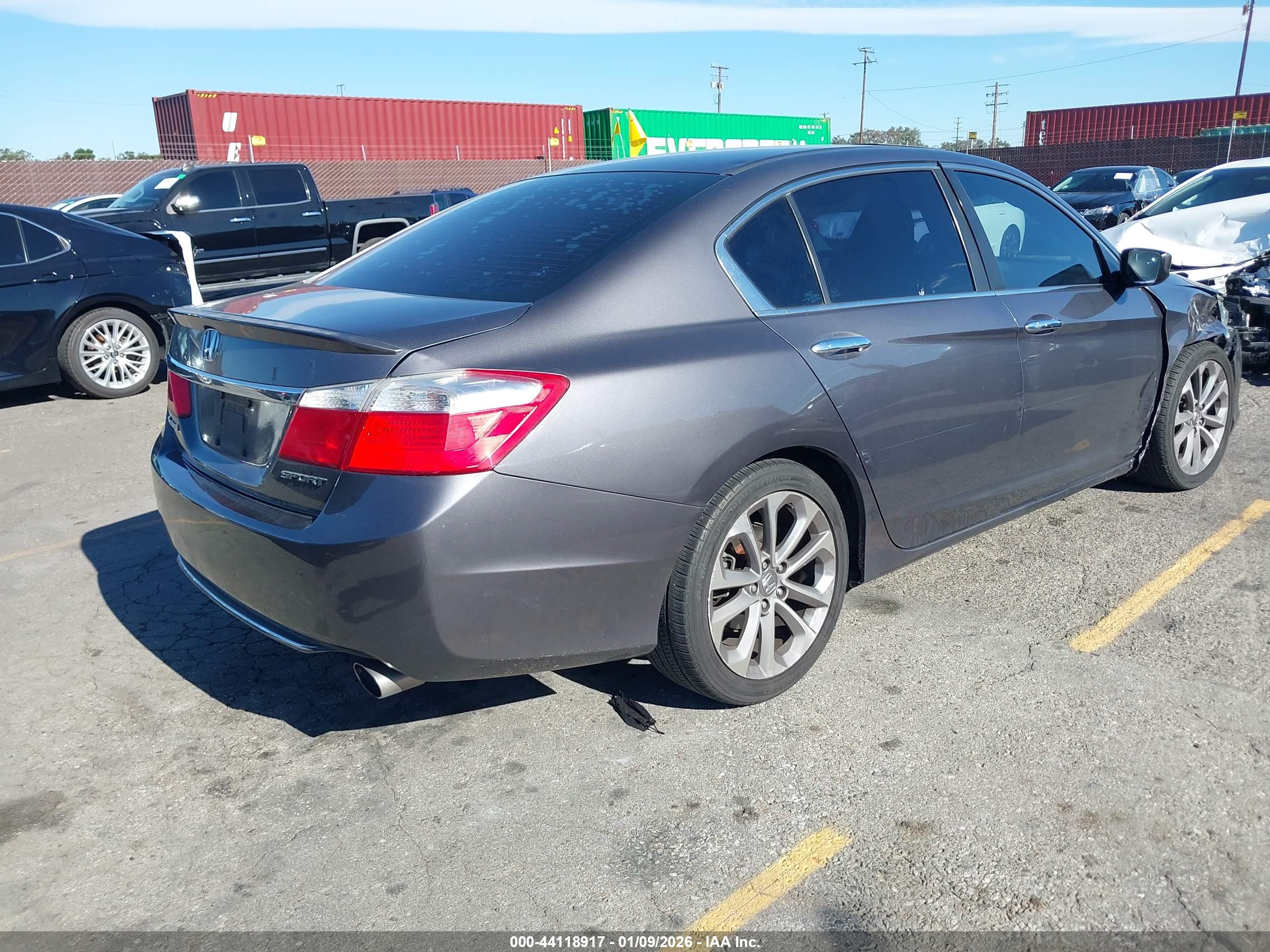 HONDA ACCORD image 4