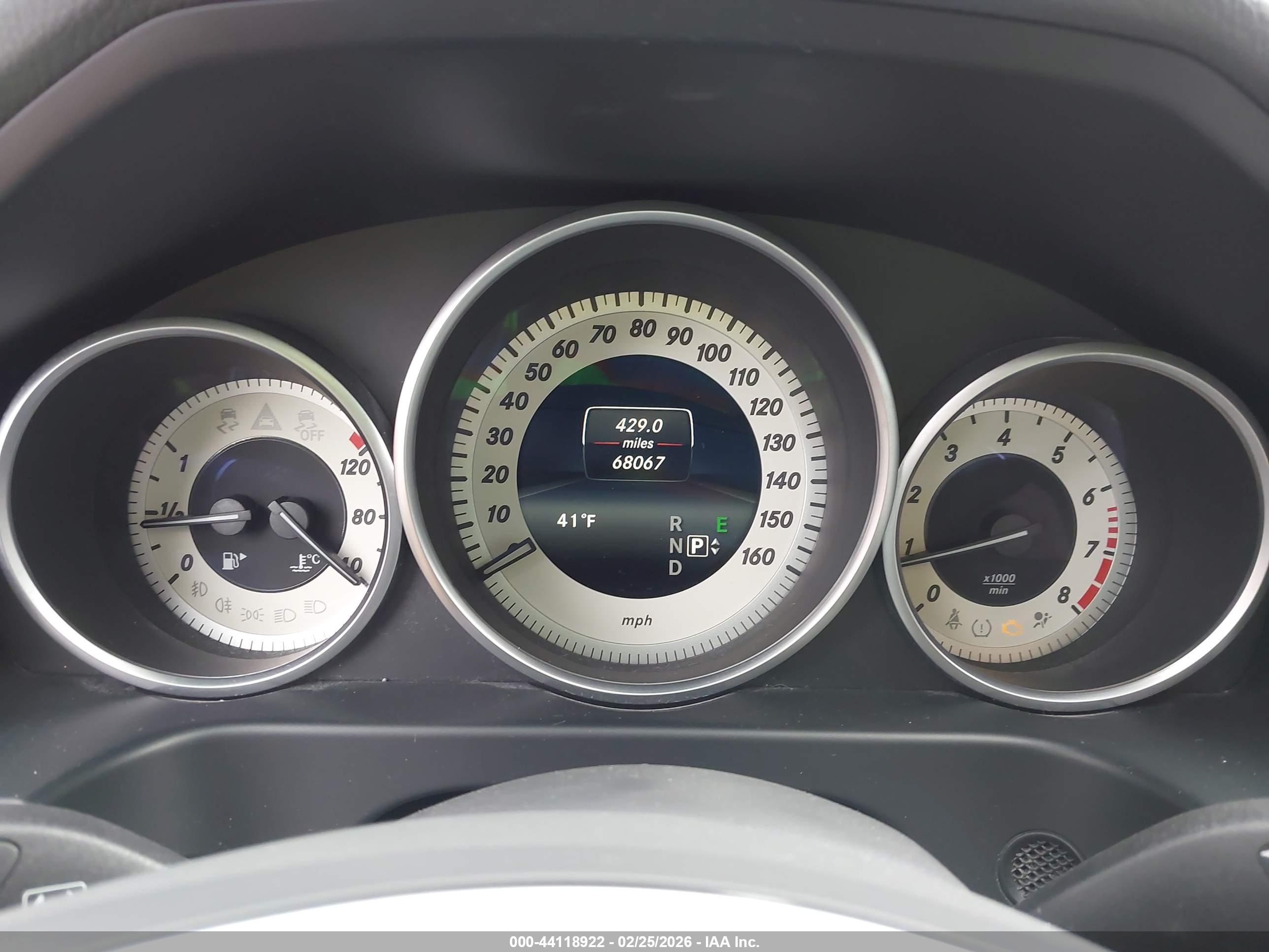 MERCEDES-BENZ E image 7