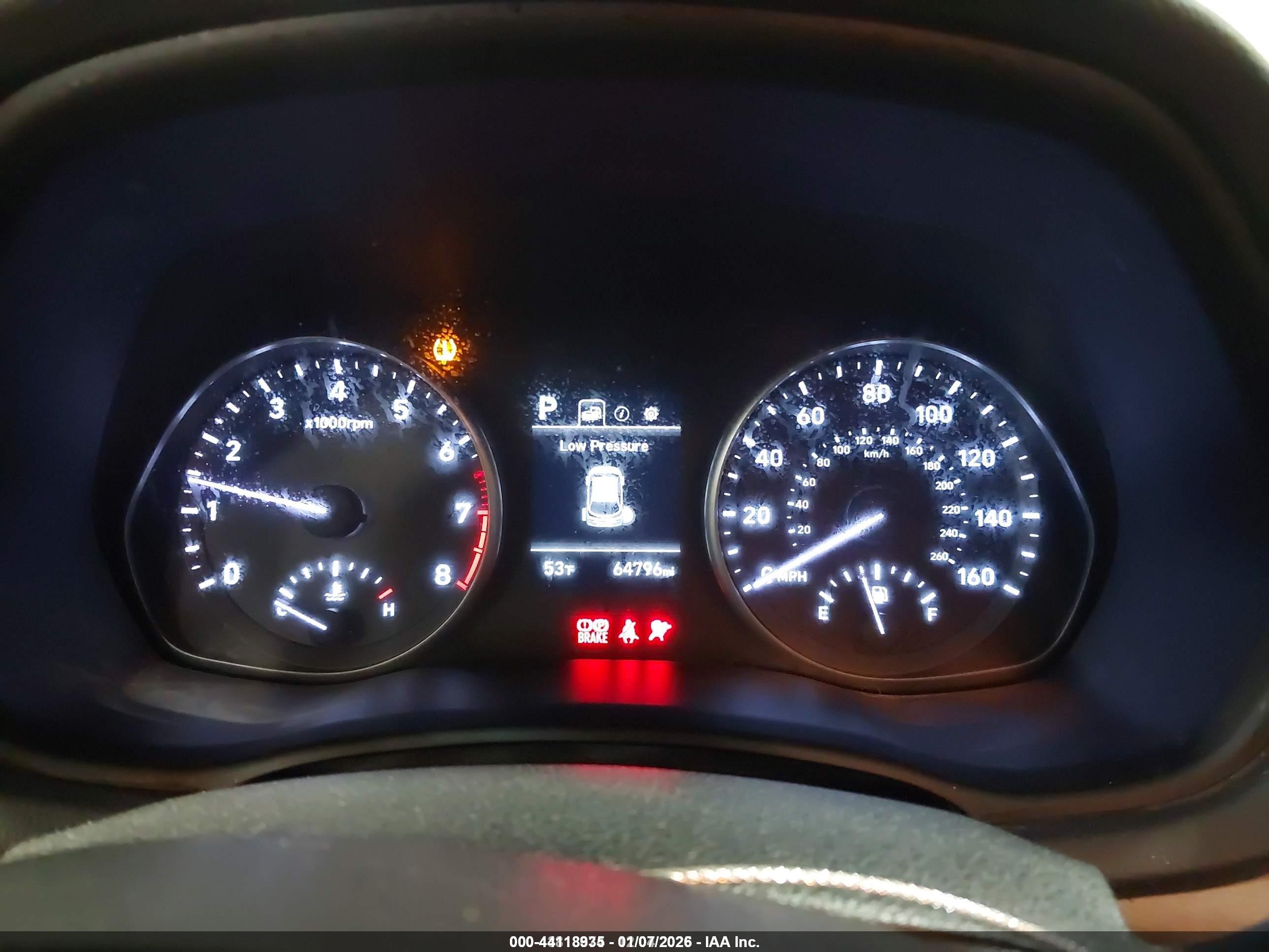 HYUNDAI ELANTRA image 7