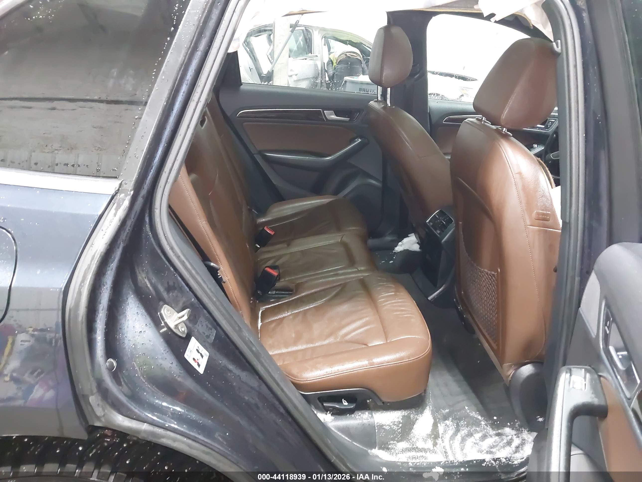 AUDI Q5 image 8