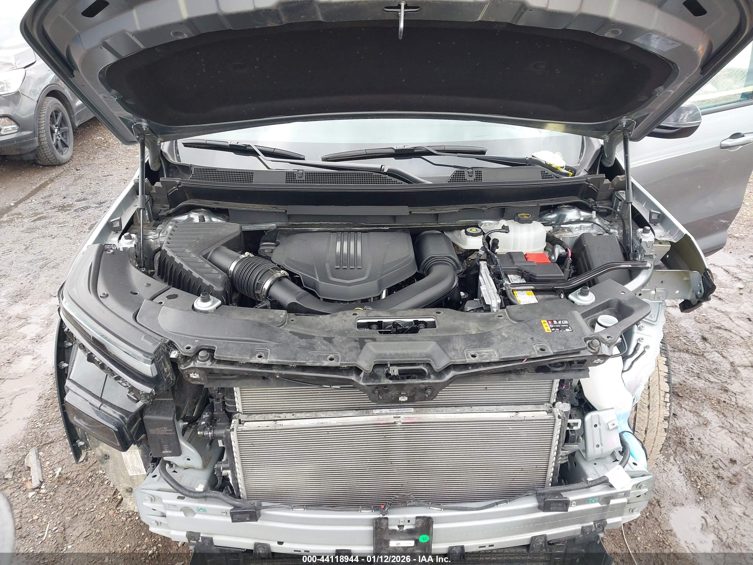 CHEVROLET TRAVERSE image 10