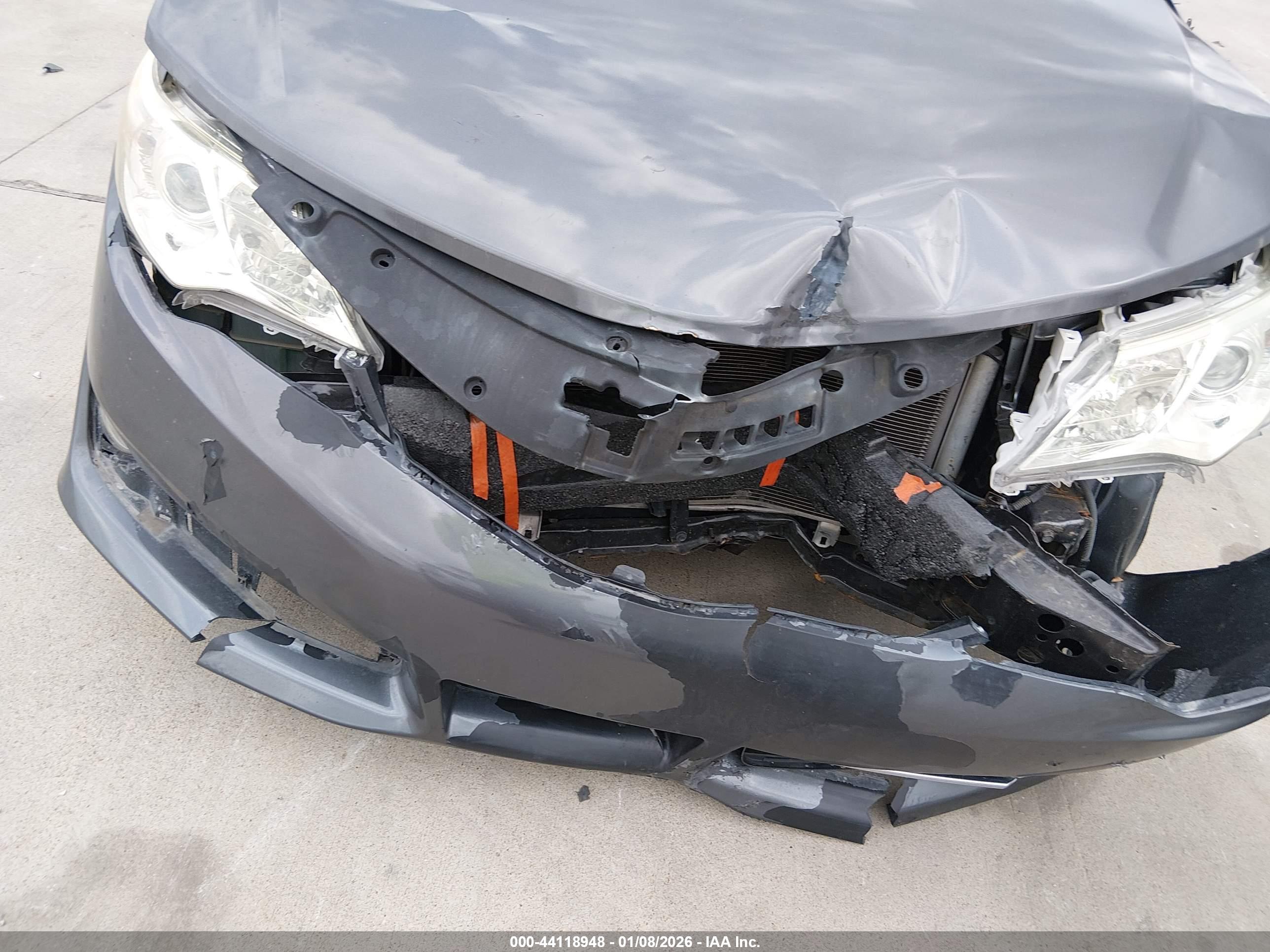 TOYOTA CAMRY image 6