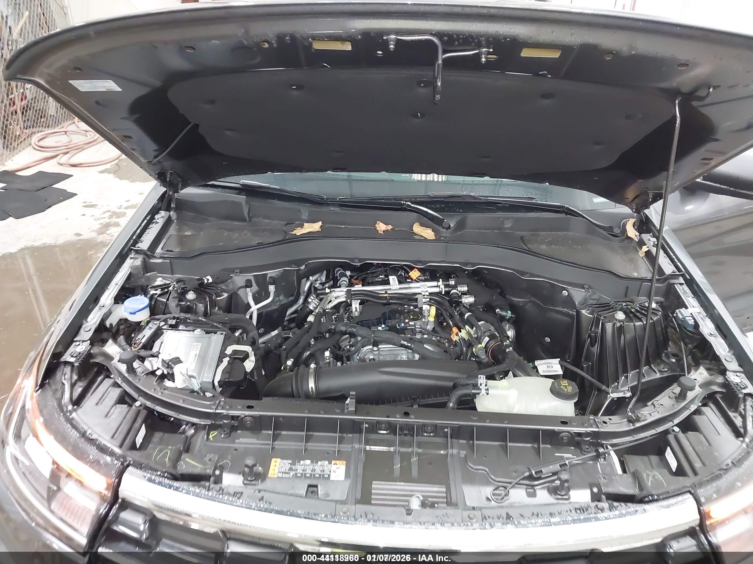 FORD EXPLORER image 10