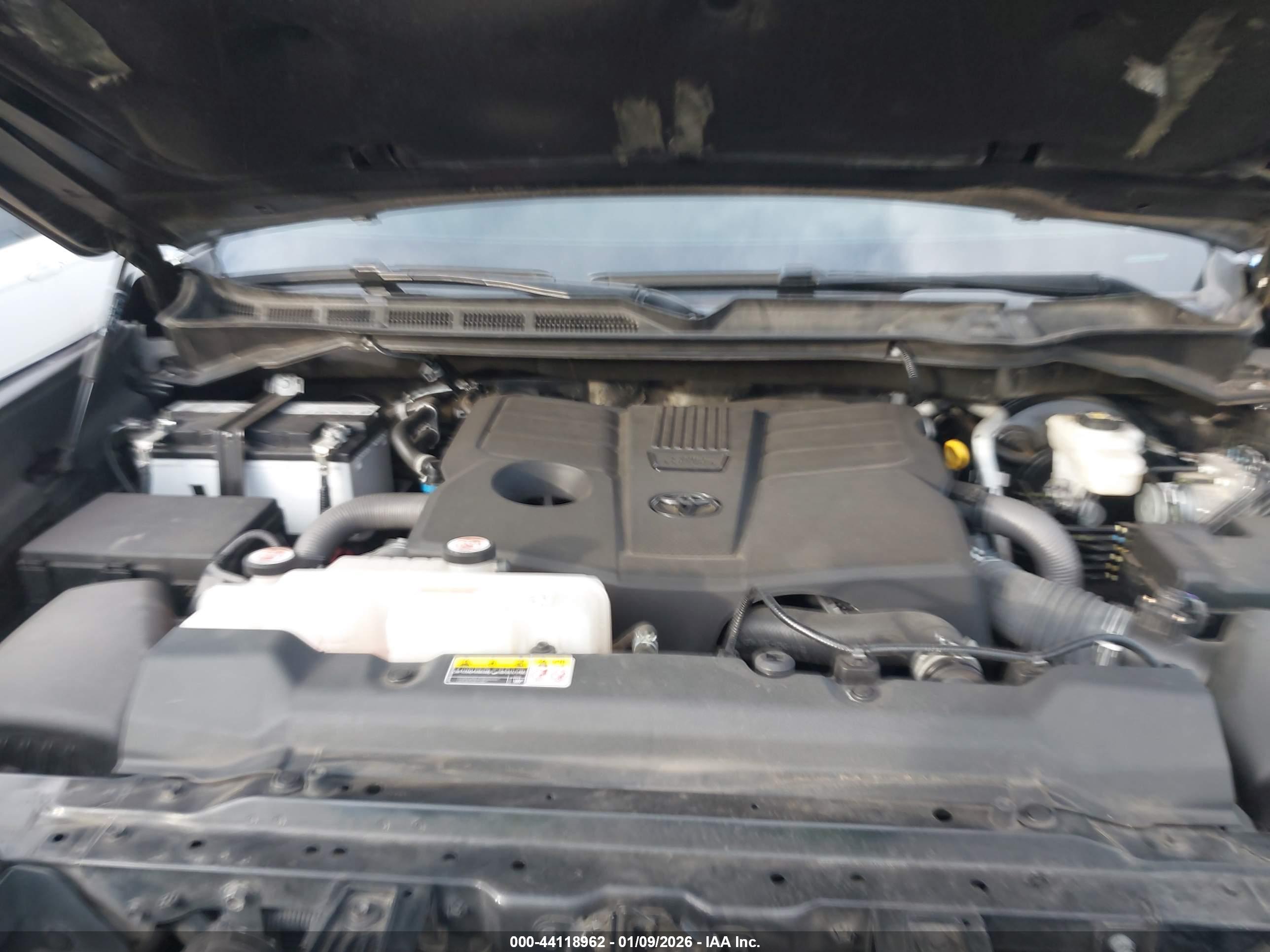 TOYOTA TUNDRA image 10