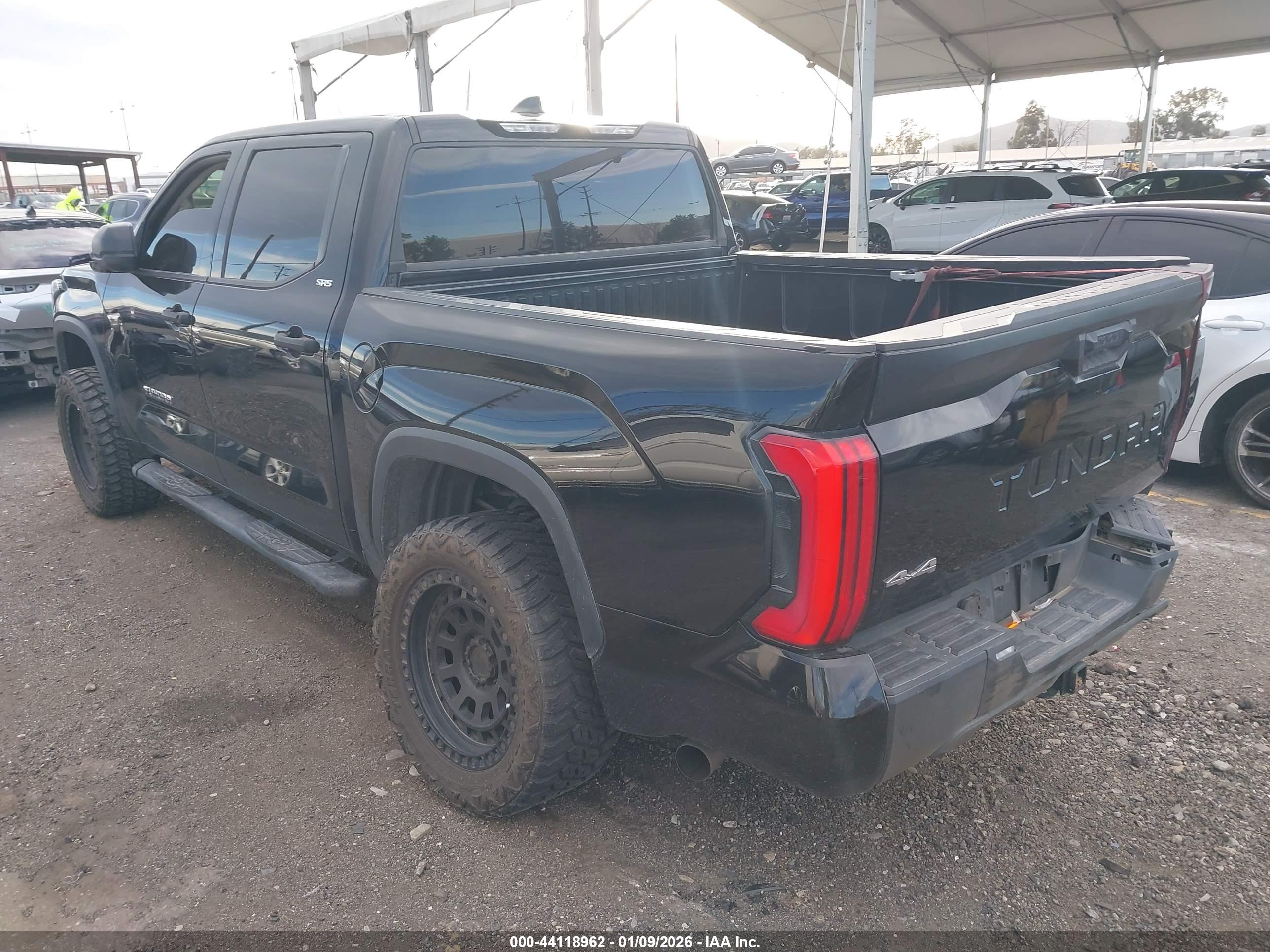 TOYOTA TUNDRA image 3