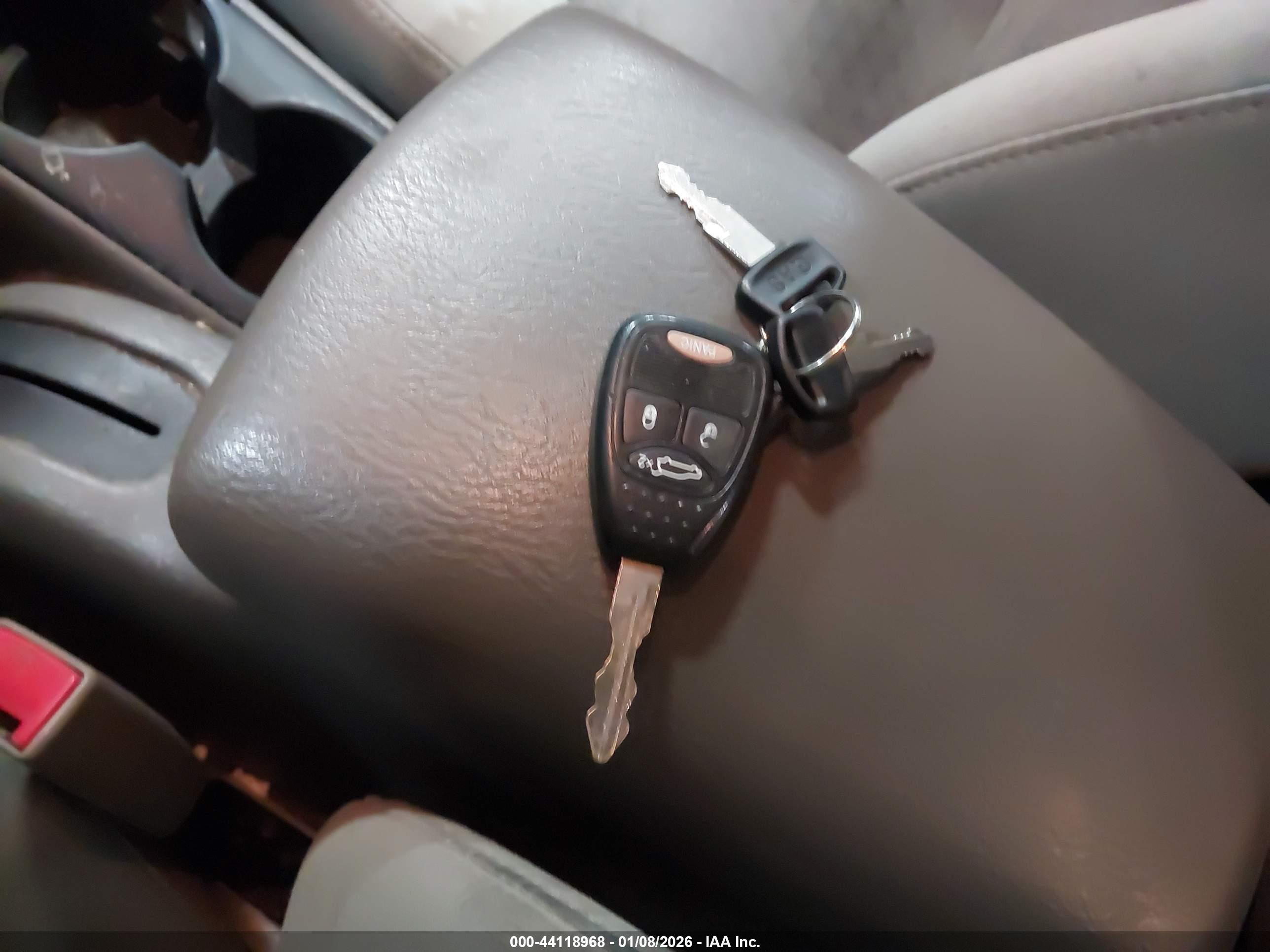 JEEP LIBERTY image 11