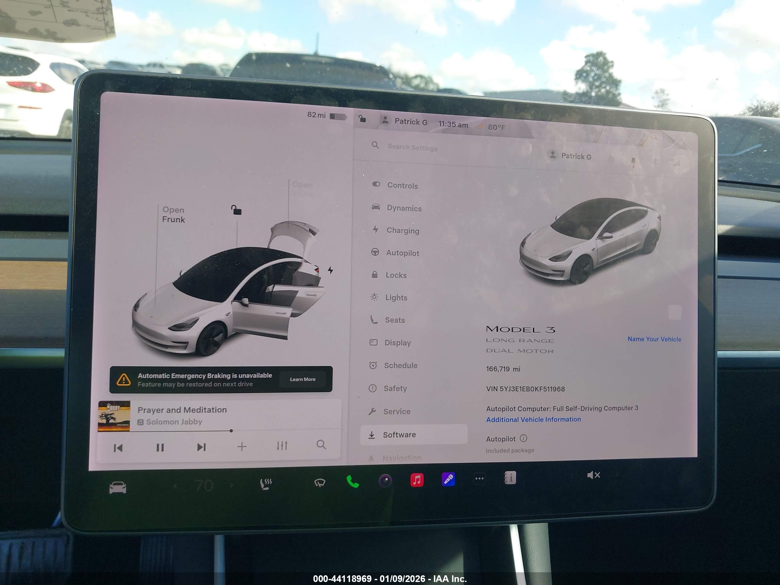 TESLA MODEL image 7
