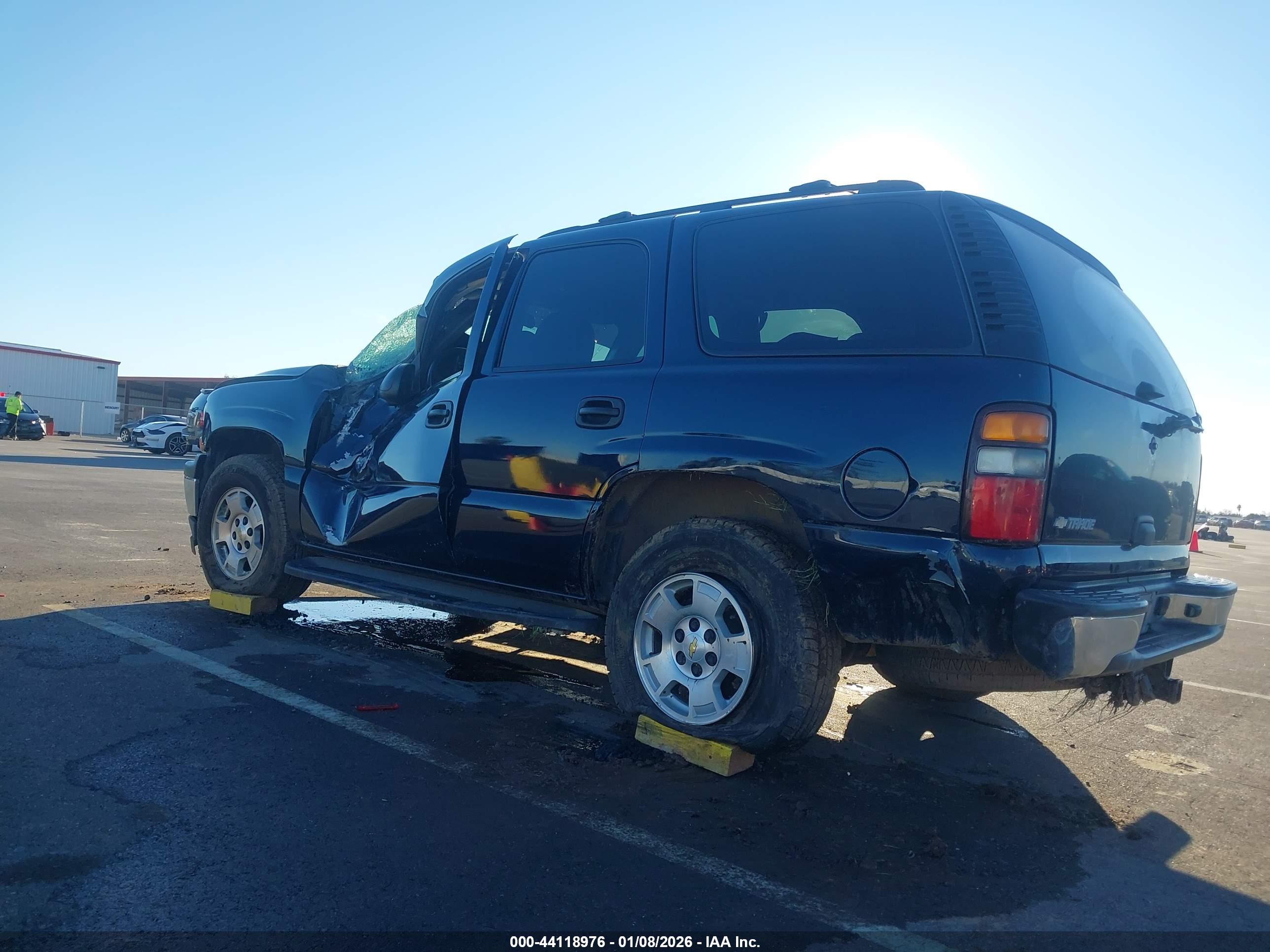 CHEVROLET TAHOE image 3