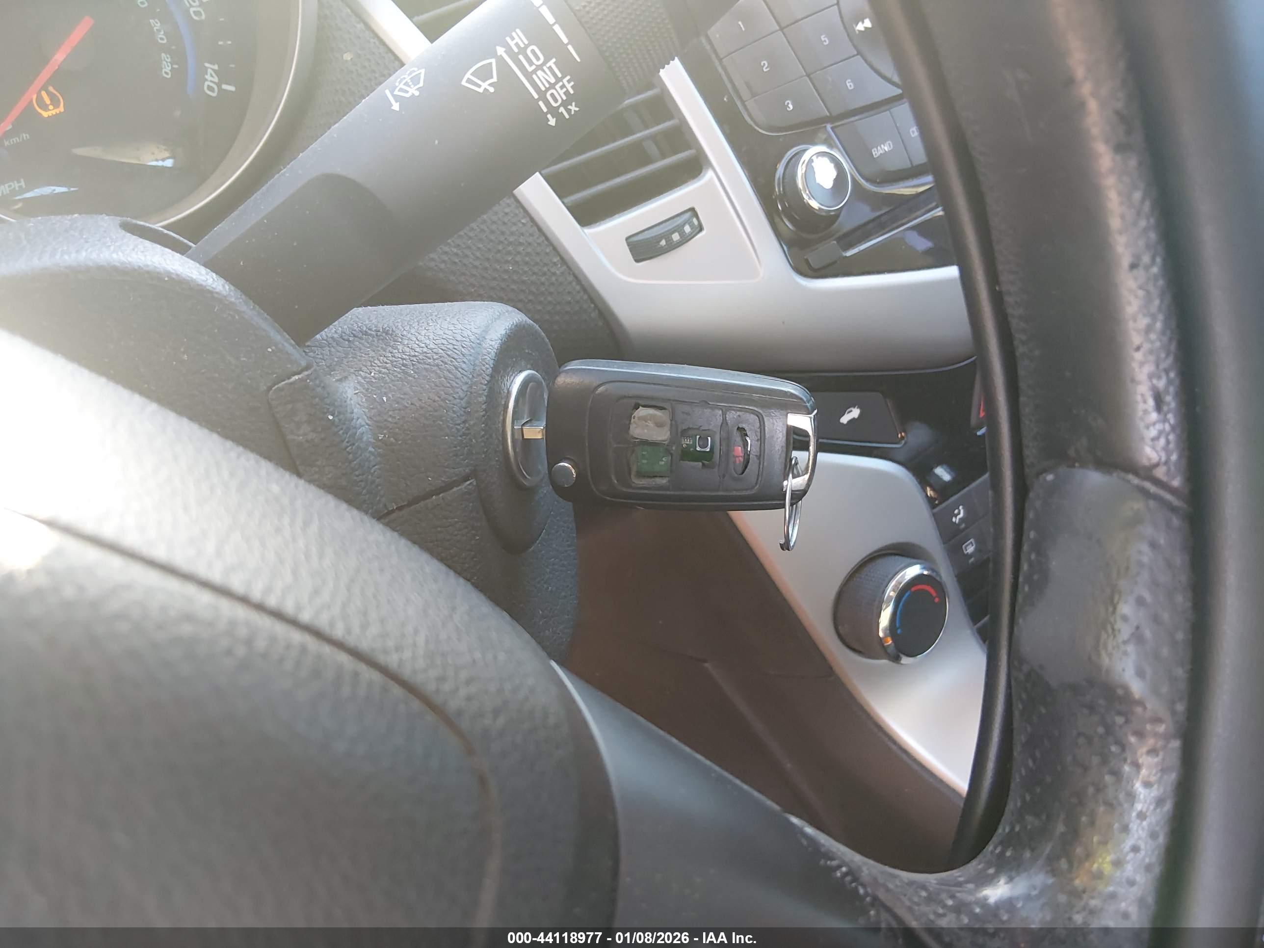 CHEVROLET CRUZE image 11
