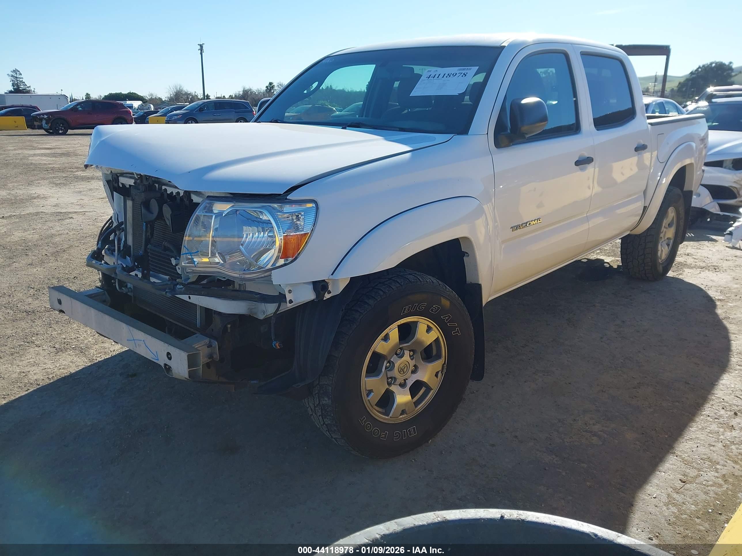 TOYOTA TACOMA image 2