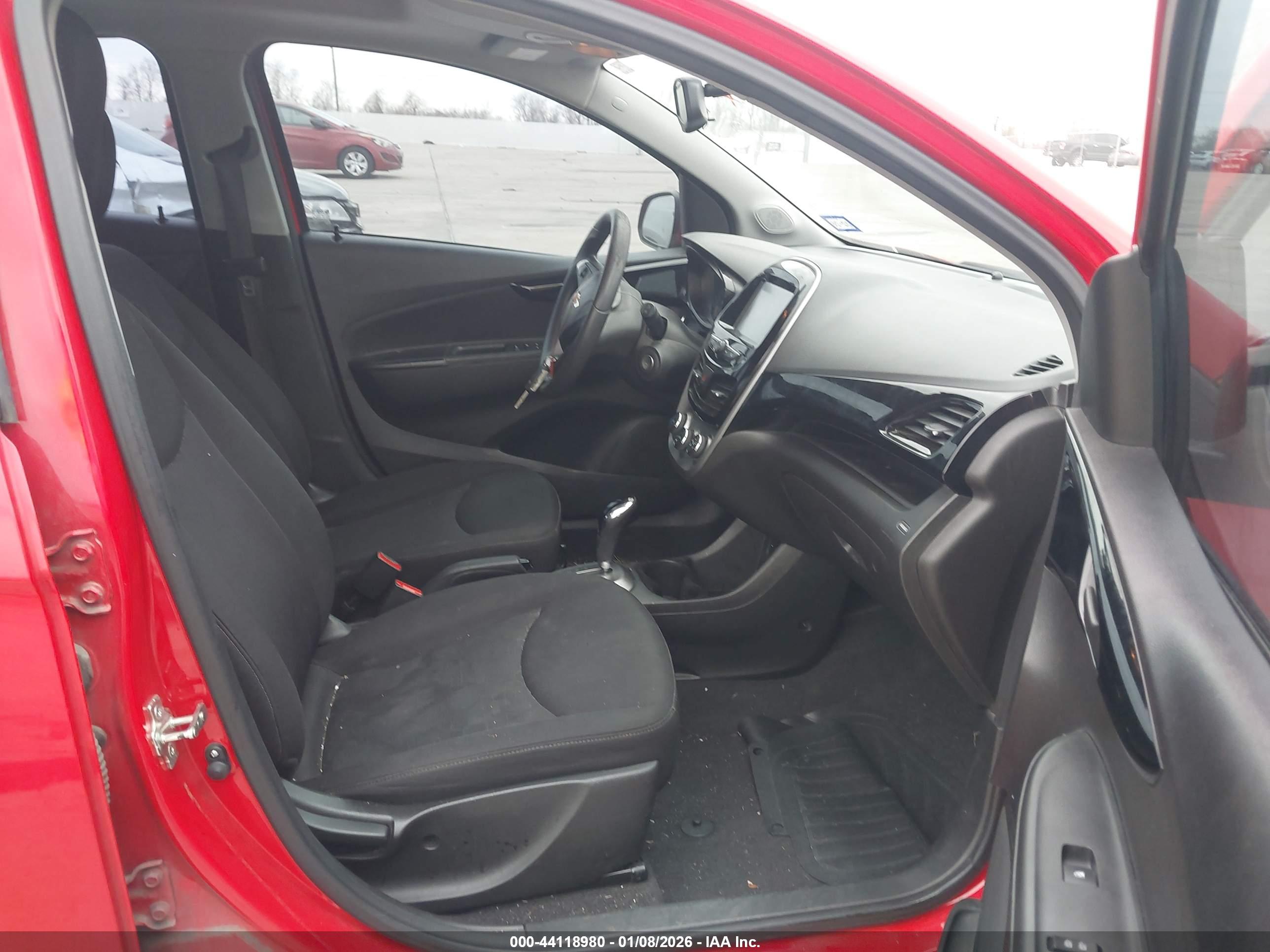 CHEVROLET SPARK image 5