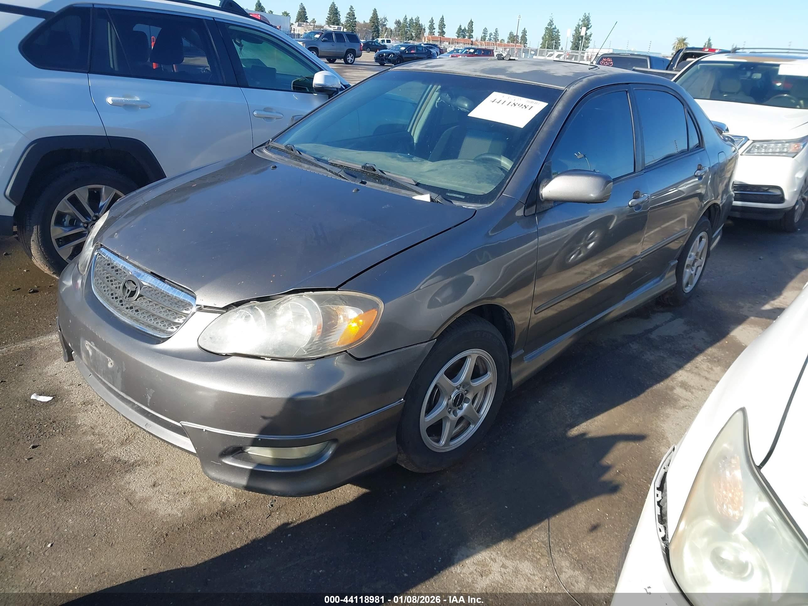 TOYOTA COROLLA image 2
