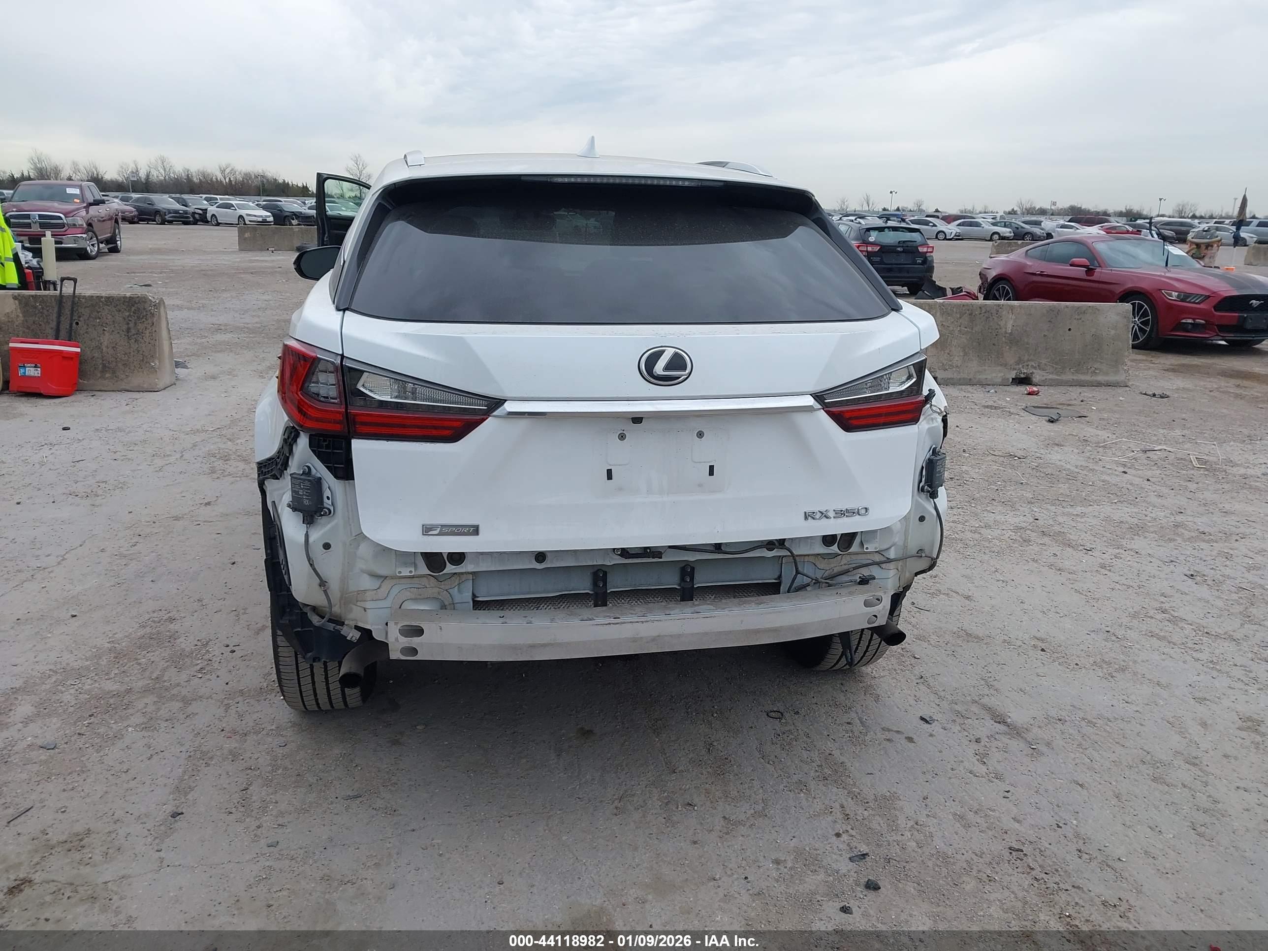 LEXUS RX image 6