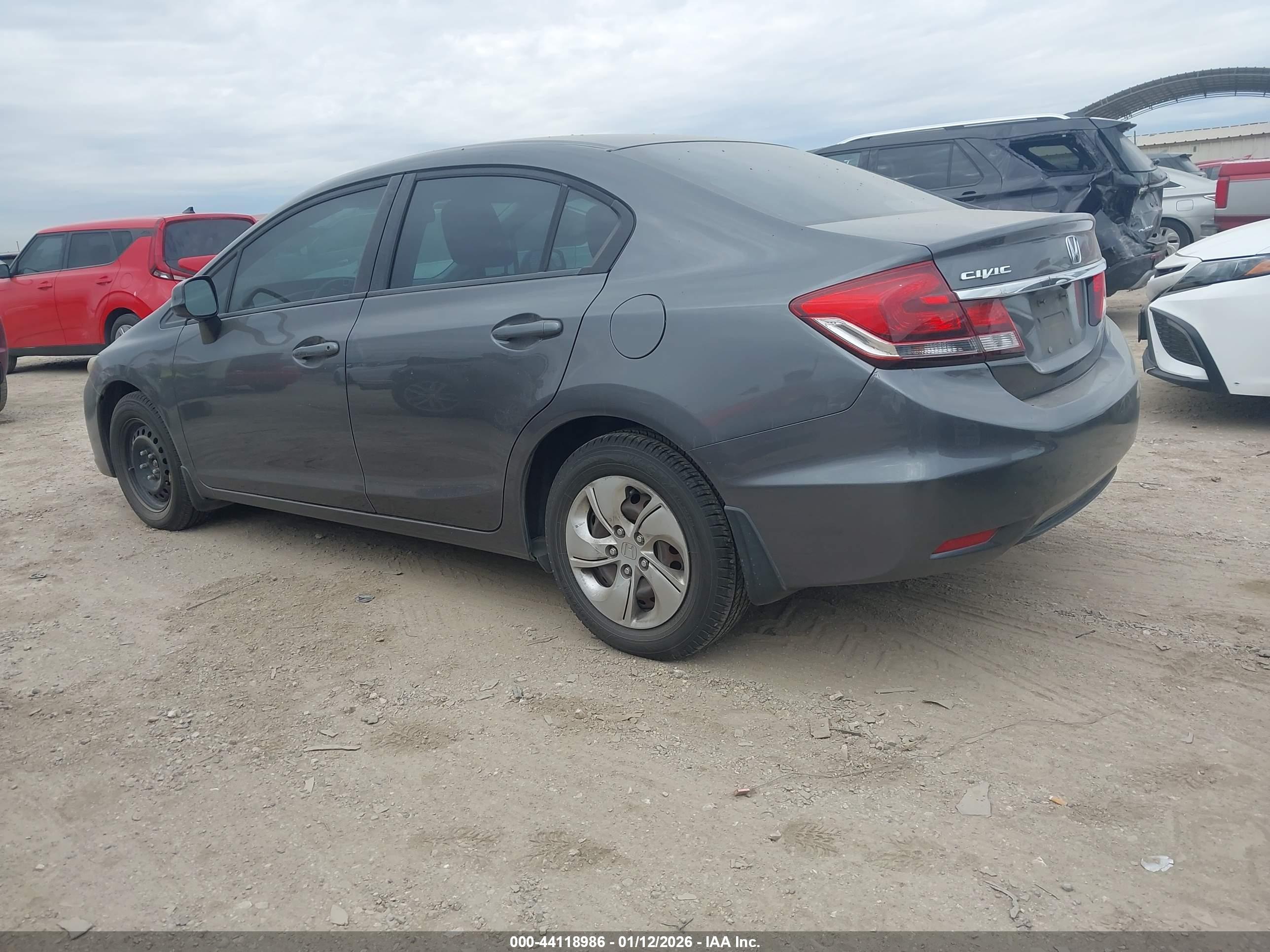 HONDA CIVIC image 3