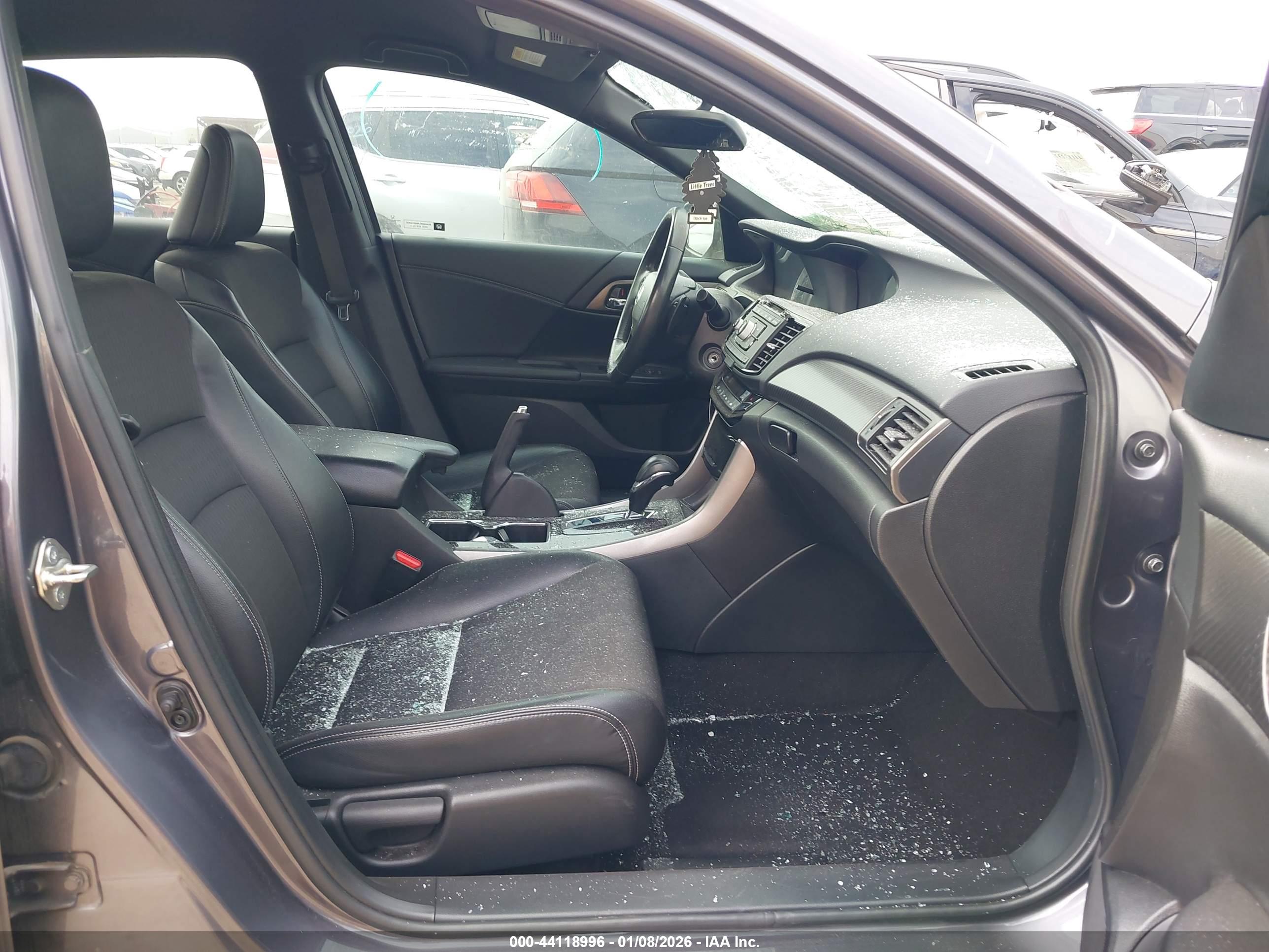 HONDA ACCORD image 5