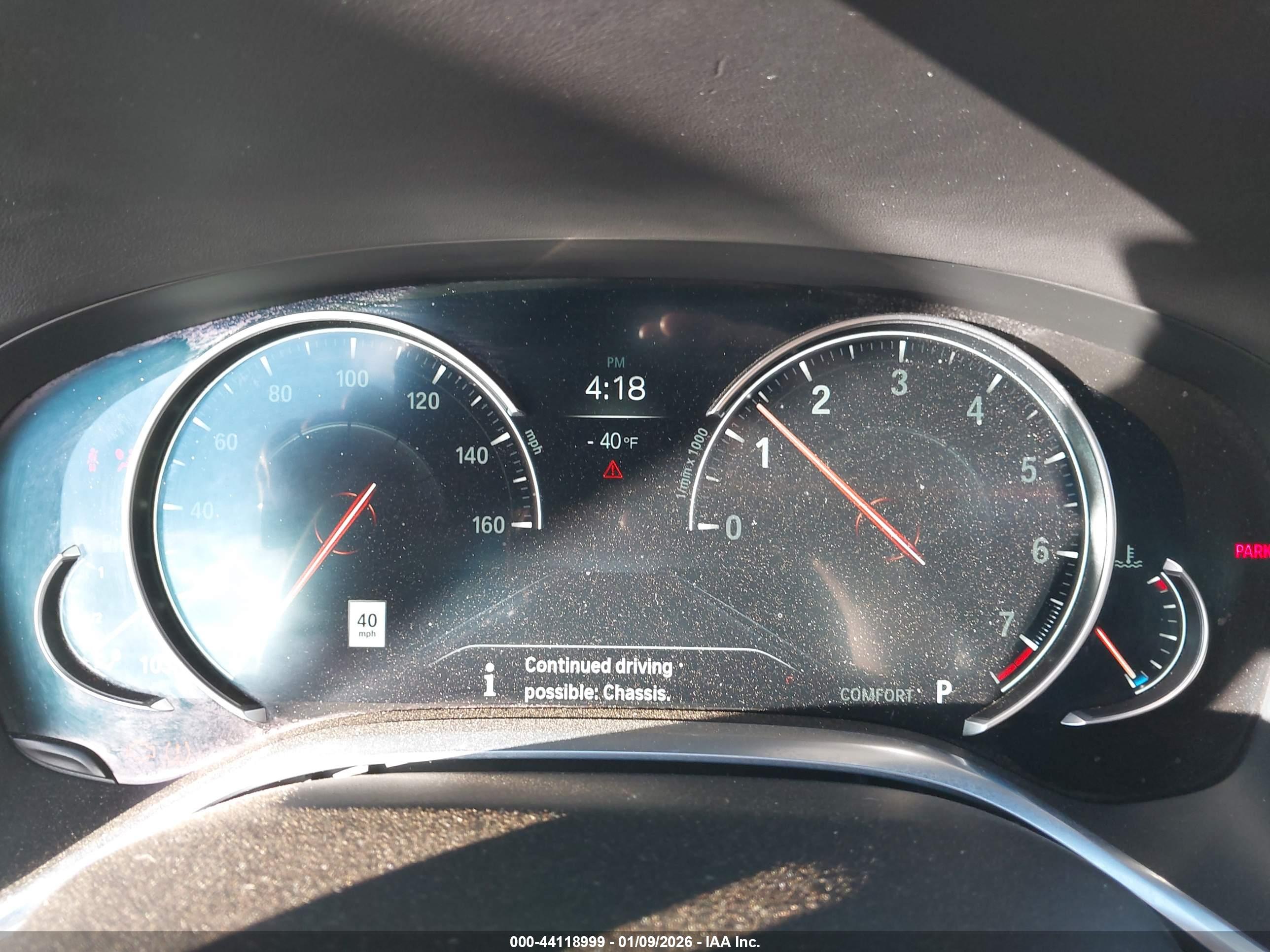 BMW 750I image 7