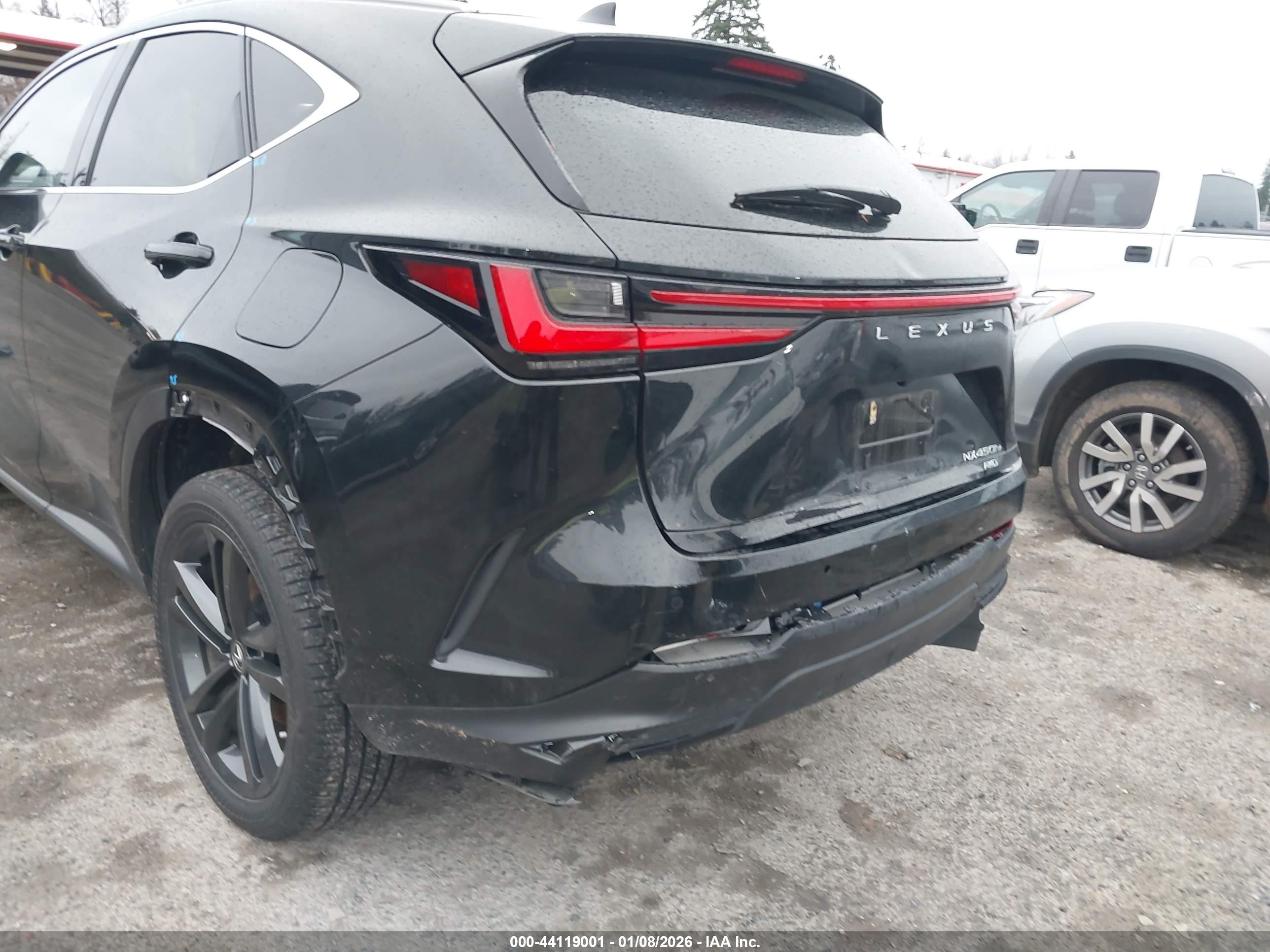 LEXUS NX image 6