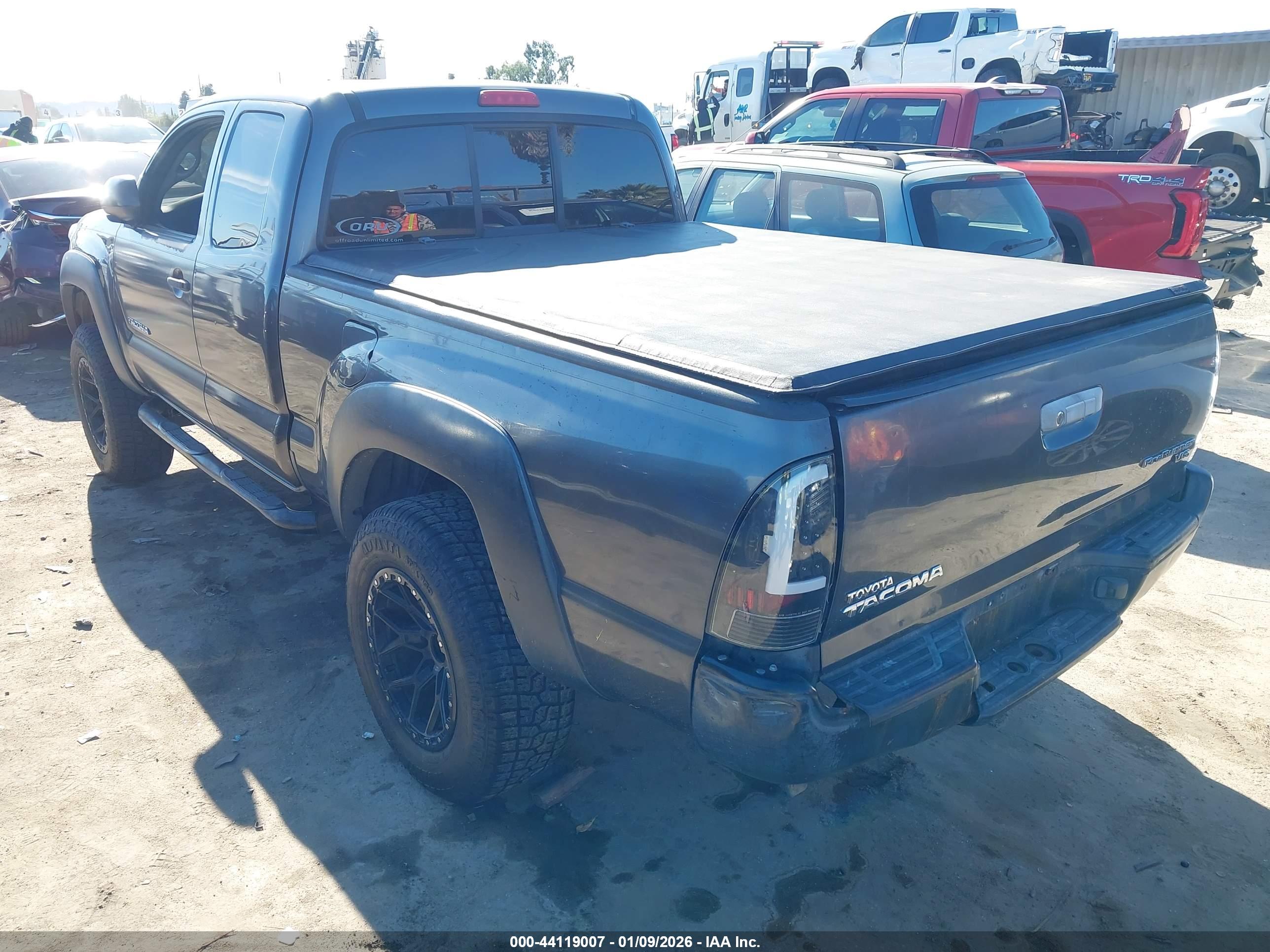 TOYOTA TACOMA image 3