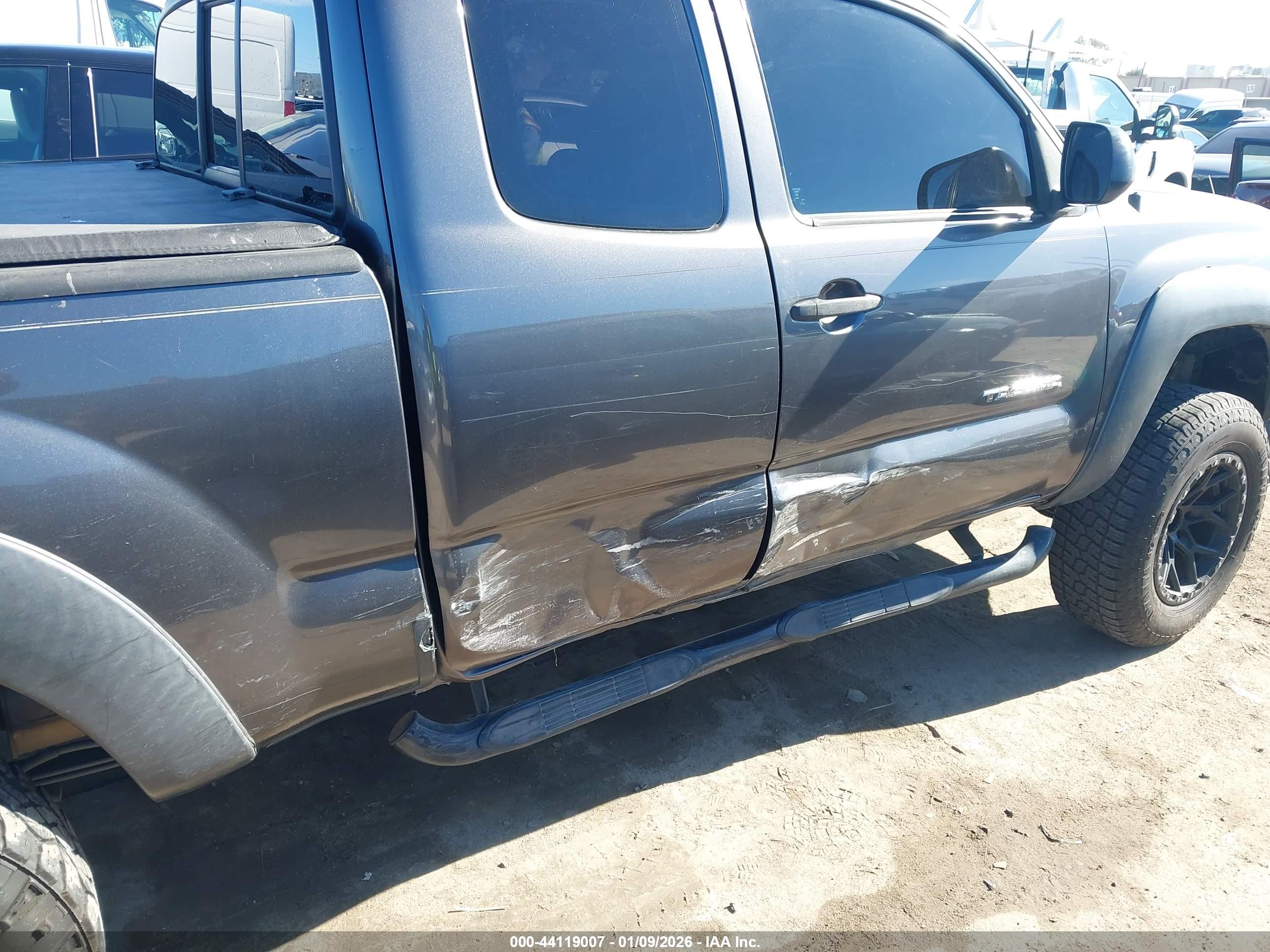 TOYOTA TACOMA image 6