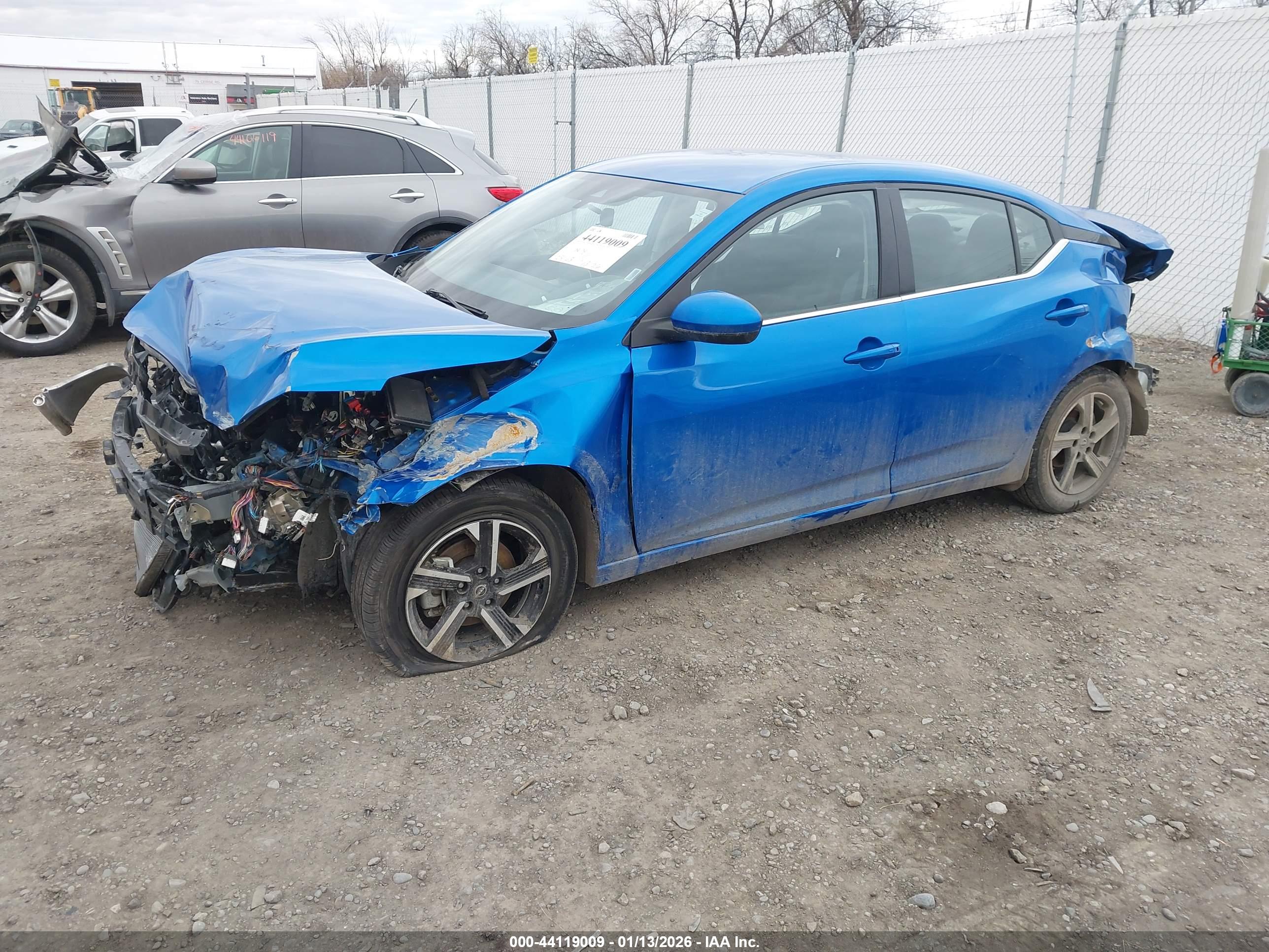 NISSAN SENTRA image 2