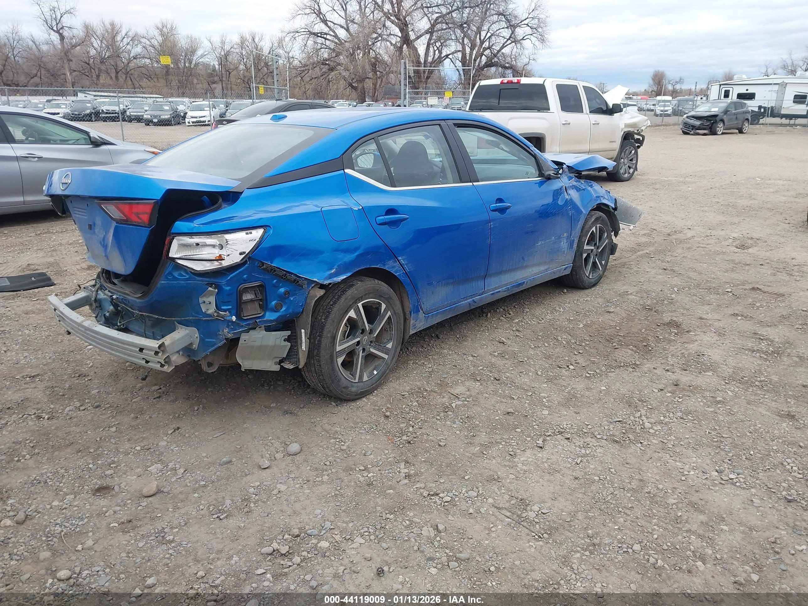 NISSAN SENTRA image 4