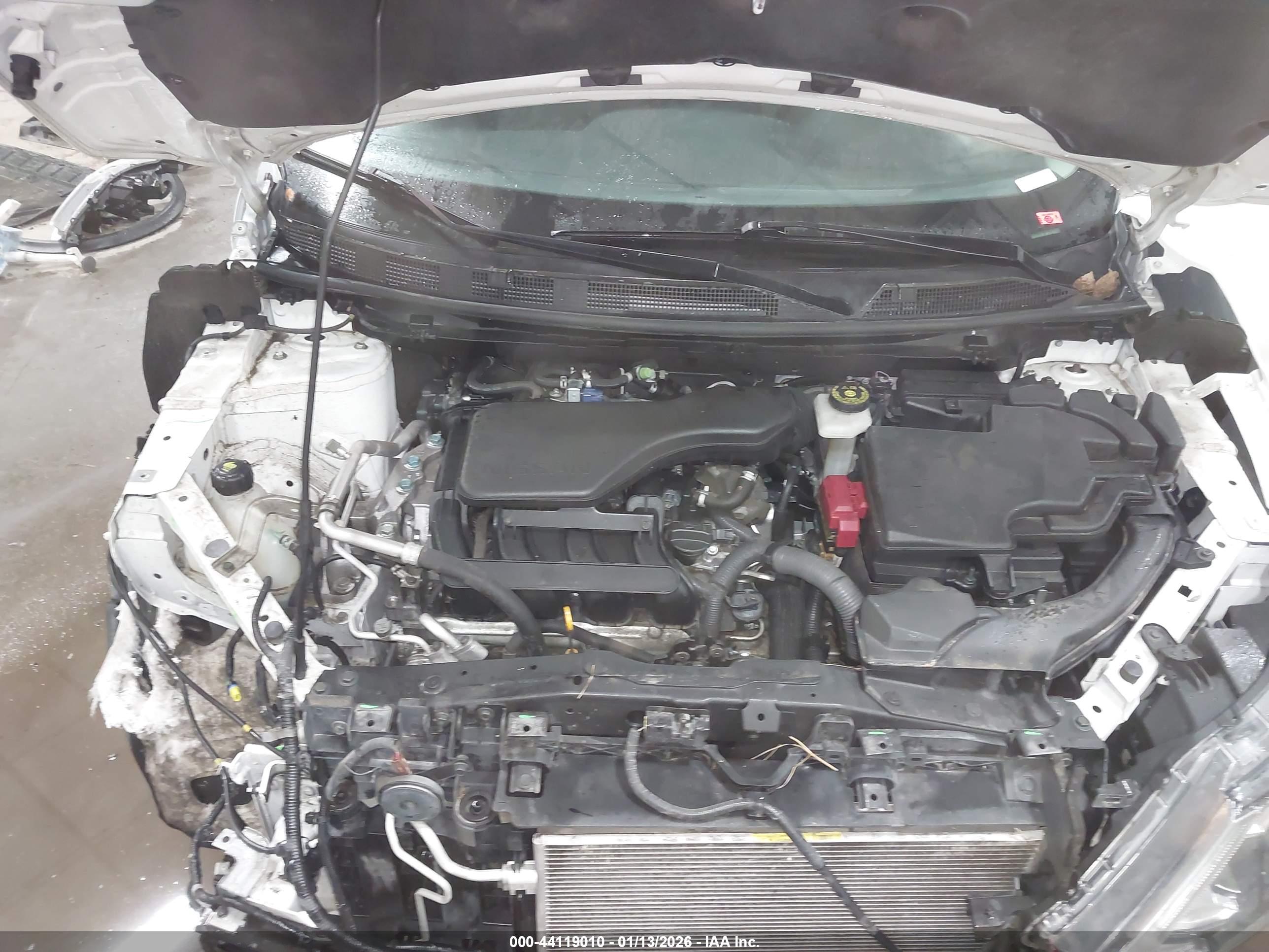 NISSAN ROGUE image 10