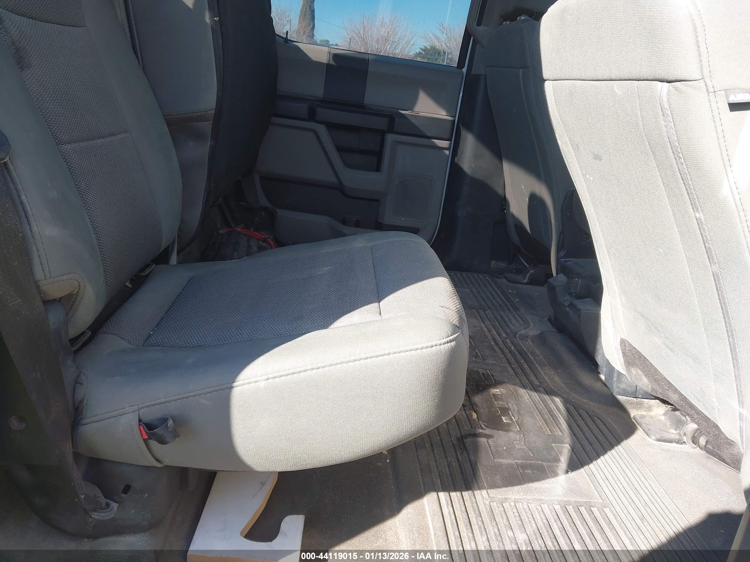 FORD F-250 image 8