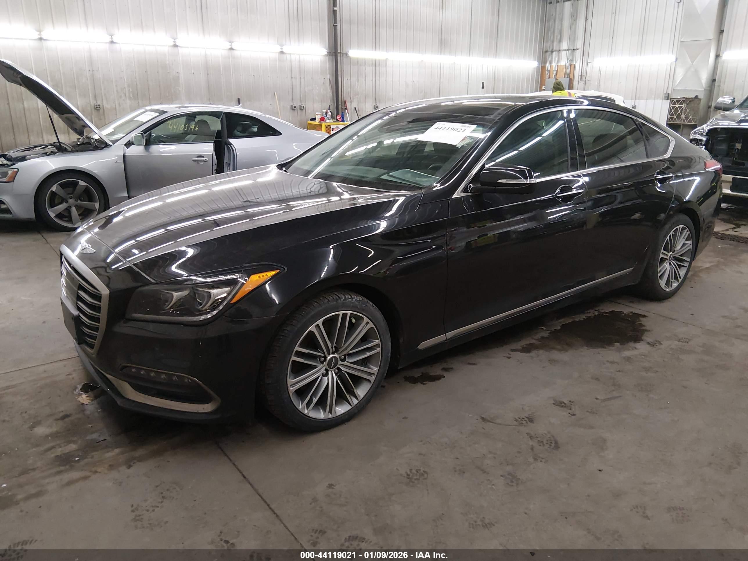 GENESIS G80 image 2