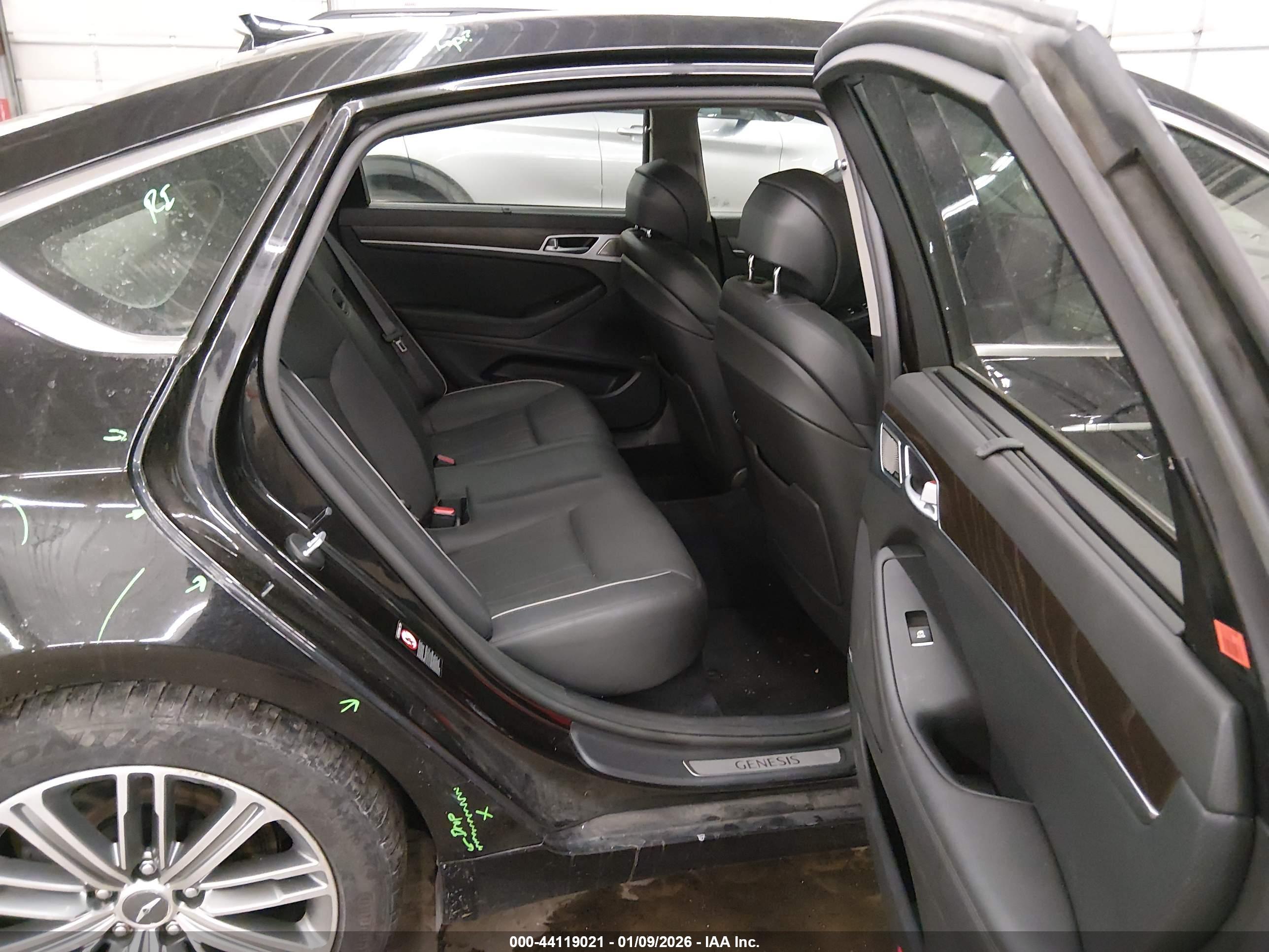 GENESIS G80 image 8