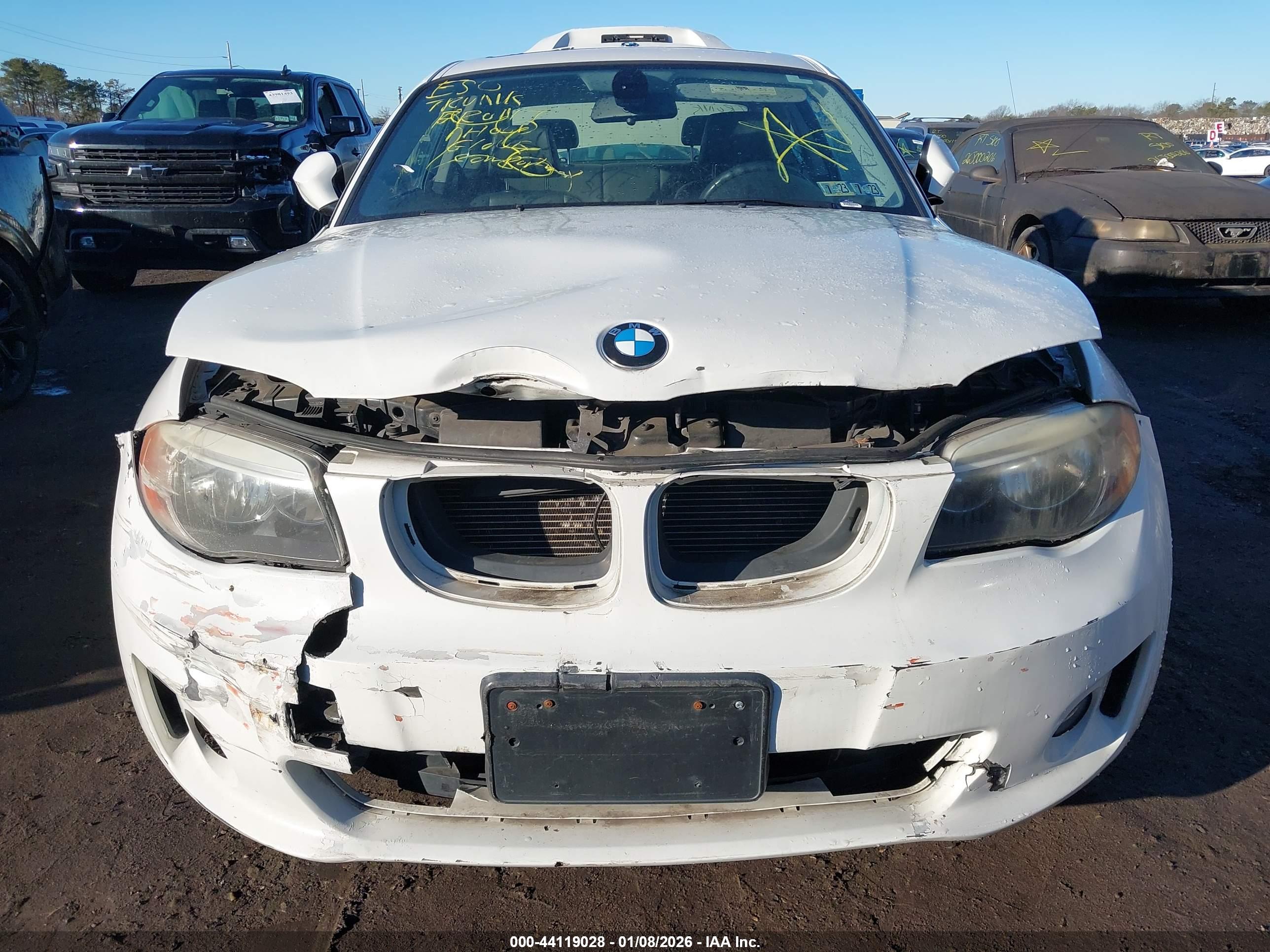 BMW 128I image 6
