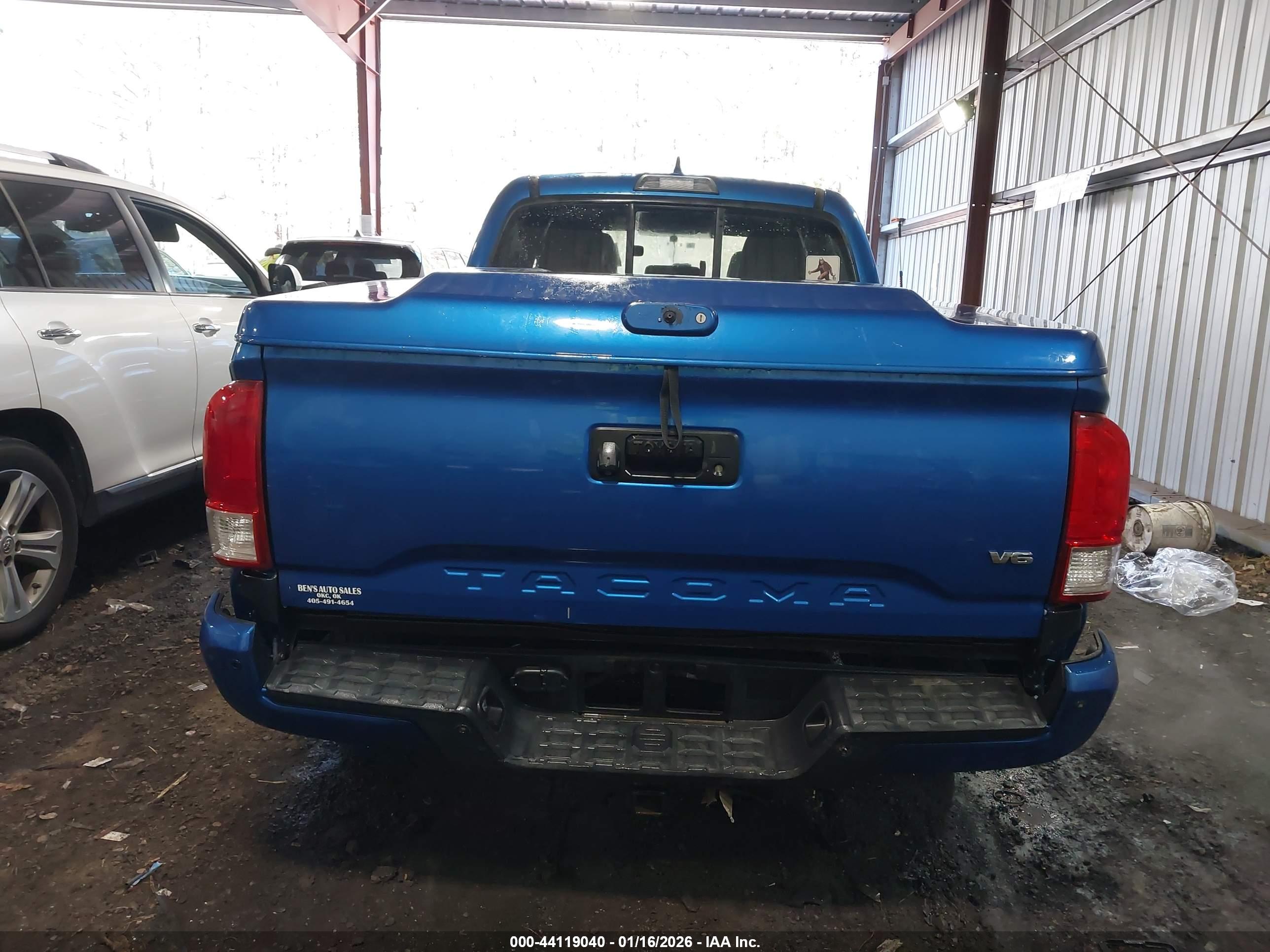 TOYOTA TACOMA image 6