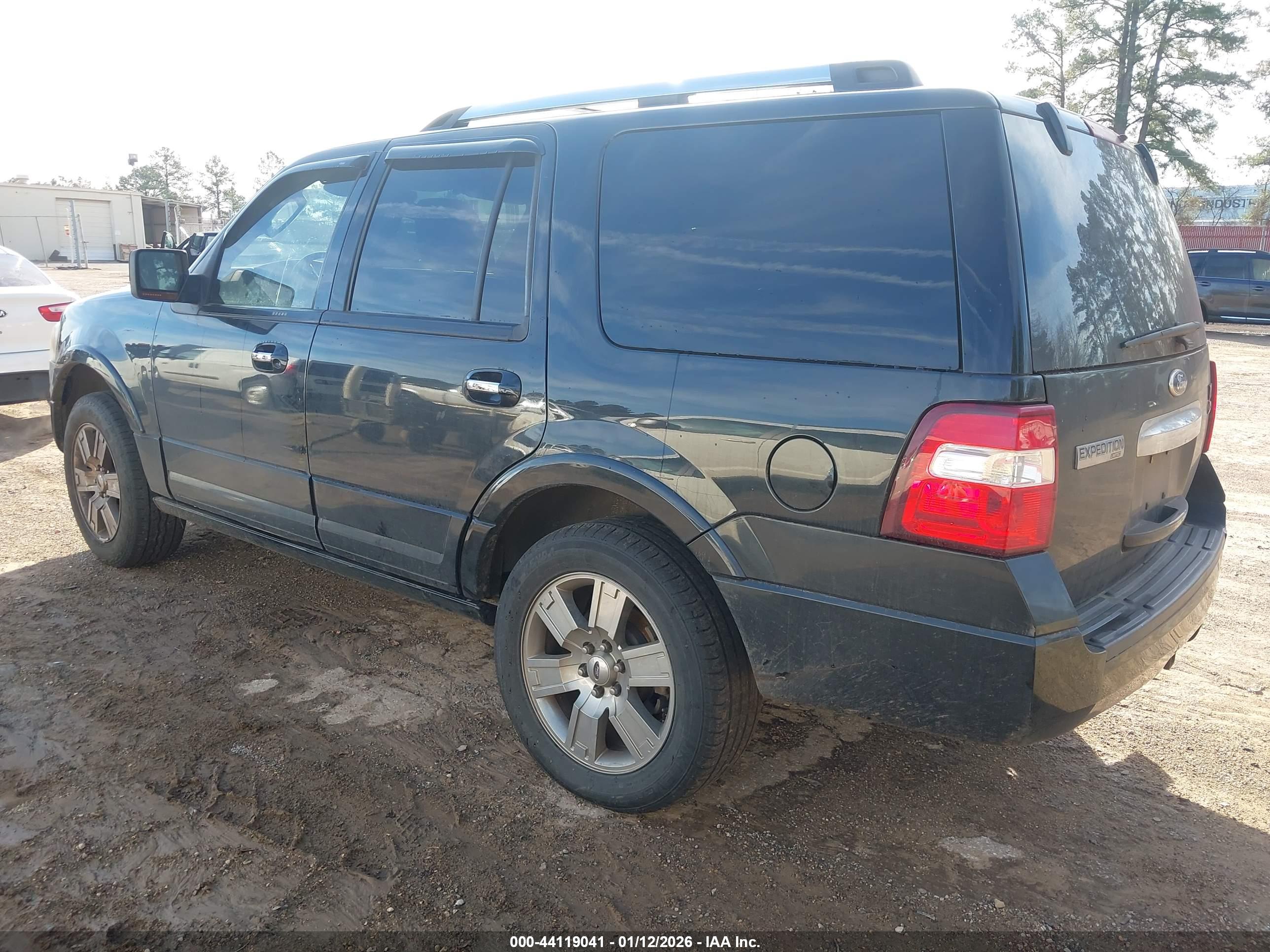 FORD EXPEDITION image 3