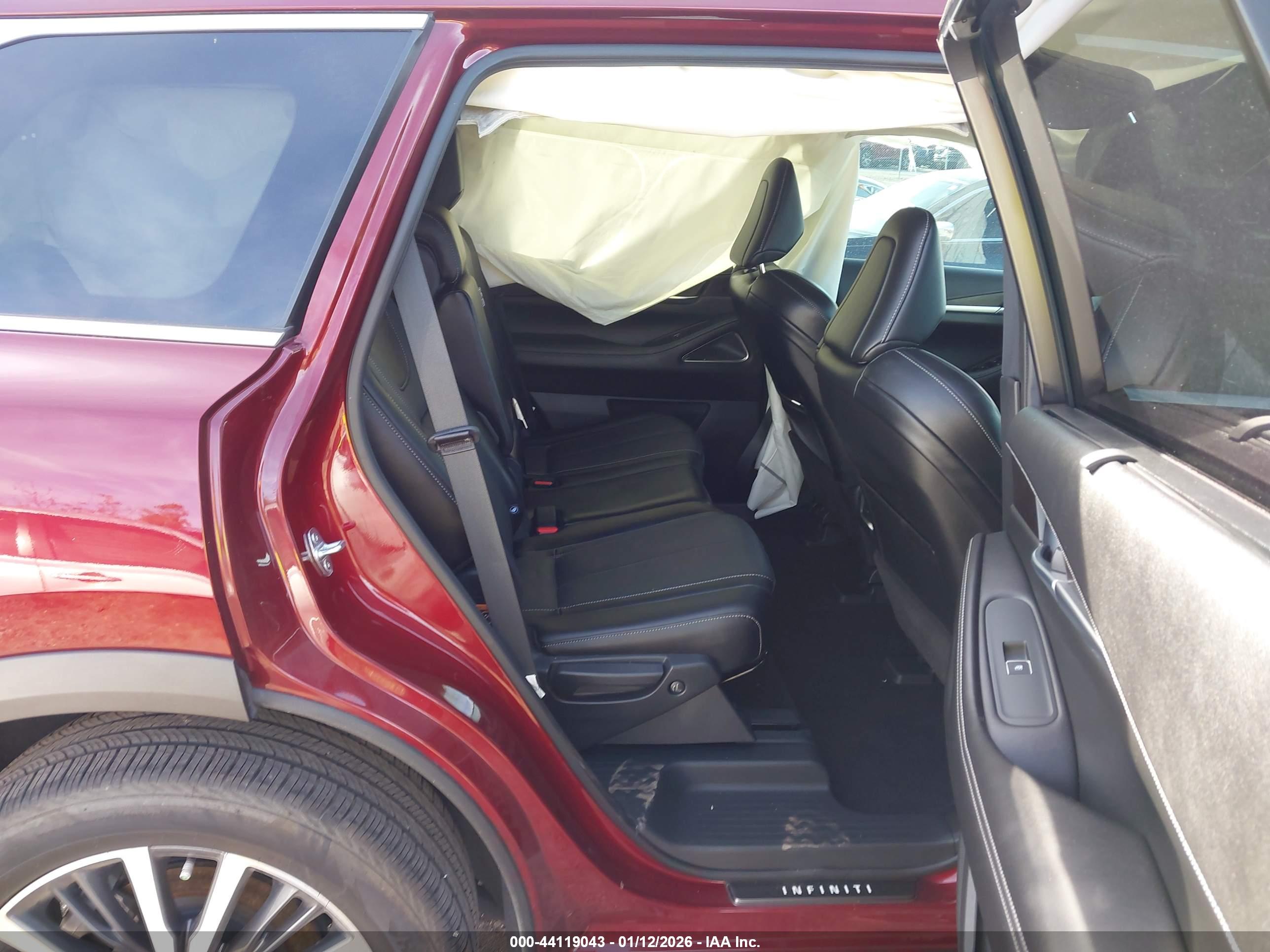 INFINITI QX60 image 8