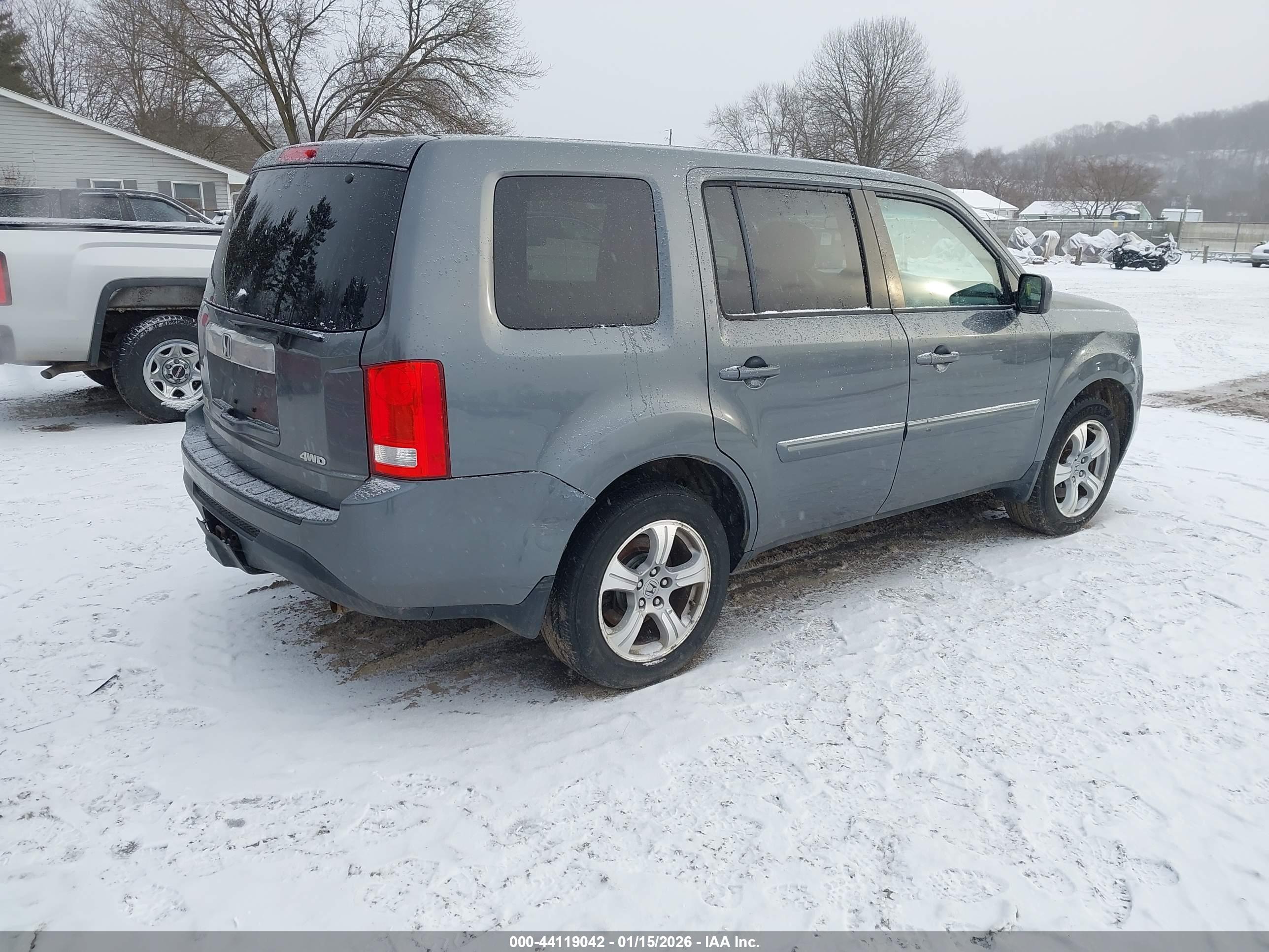 HONDA PILOT image 4