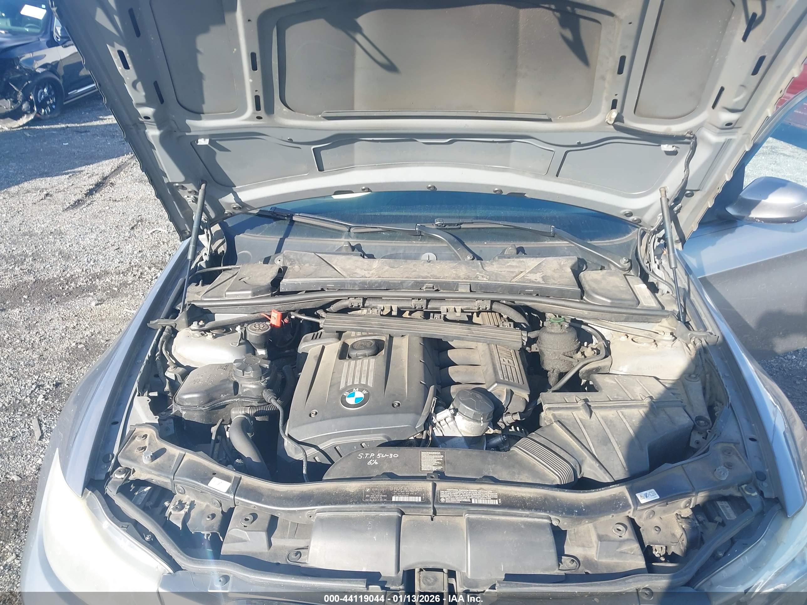 BMW 328I image 10