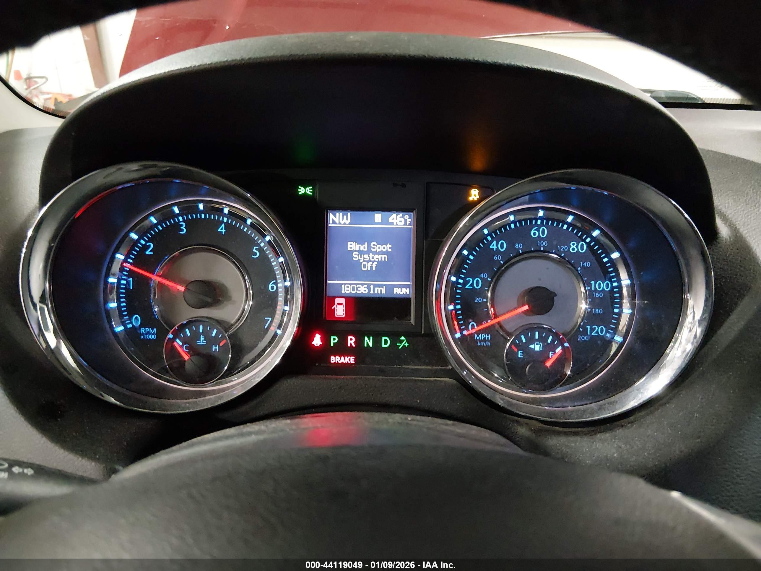 CHRYSLER TOWN image 7