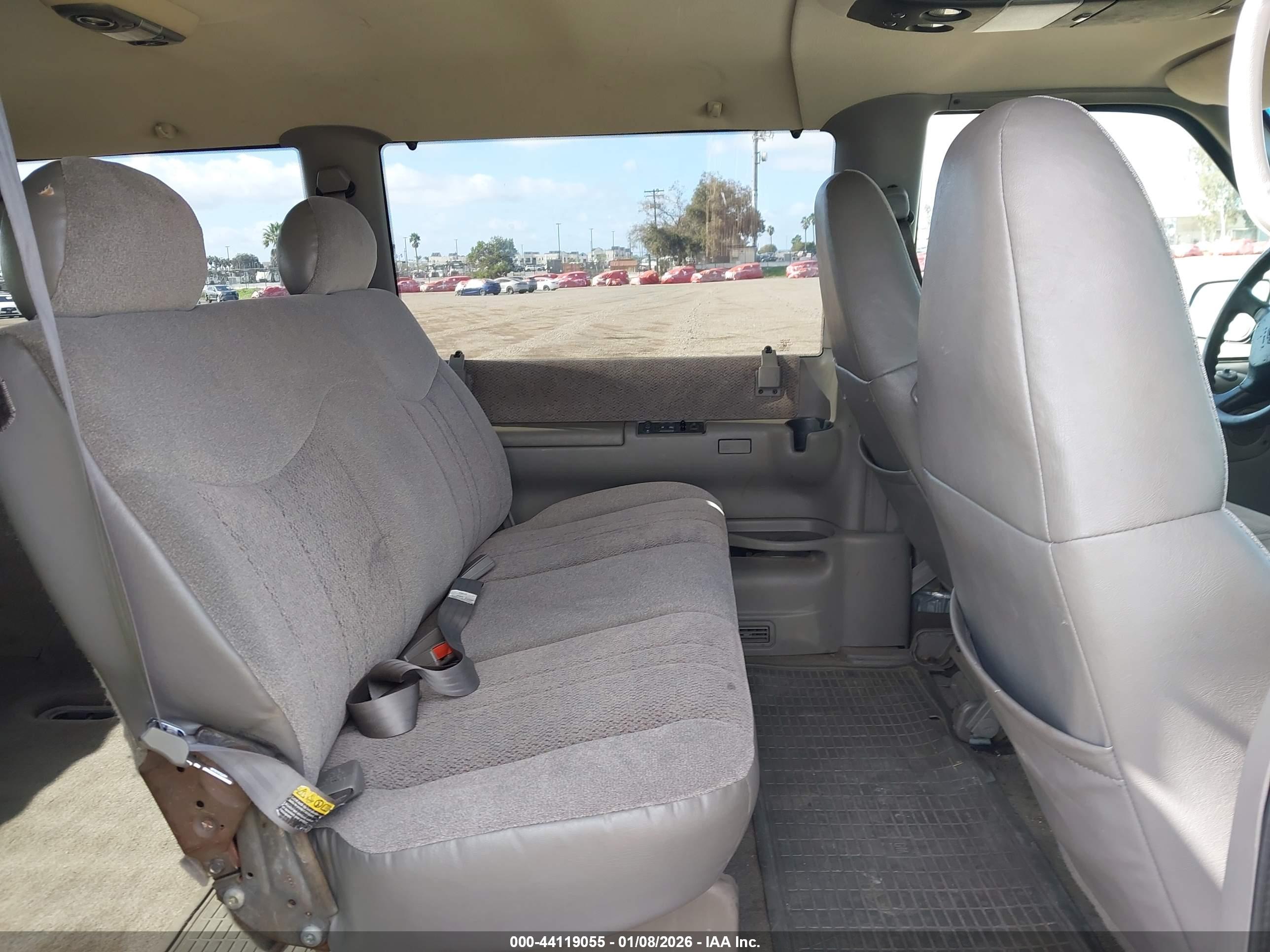 CHEVROLET ASTRO image 8