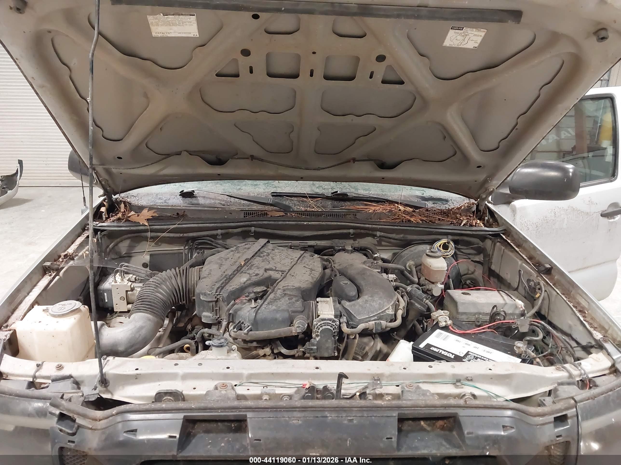 TOYOTA TACOMA image 10