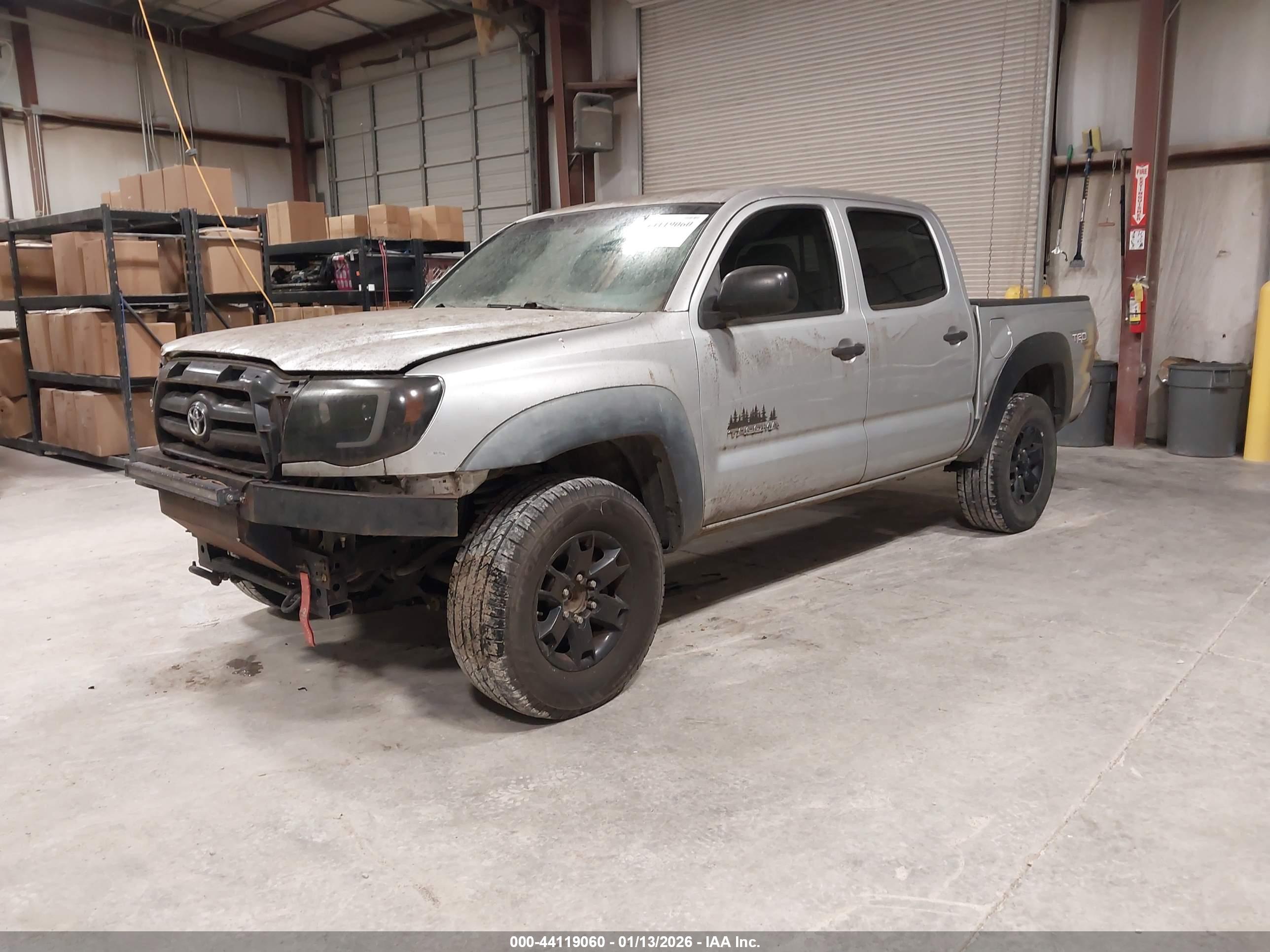 TOYOTA TACOMA image 2