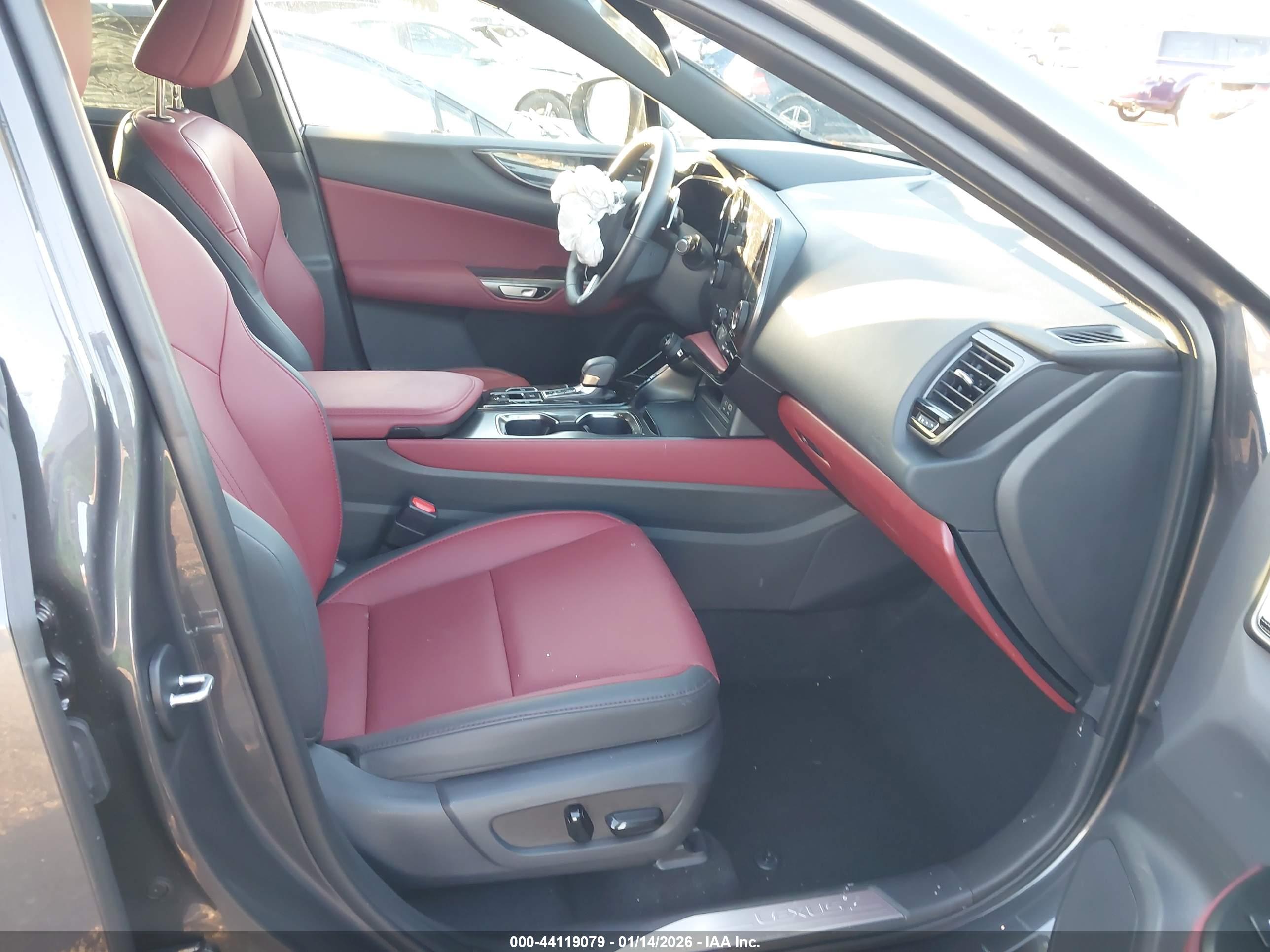 LEXUS NX image 5