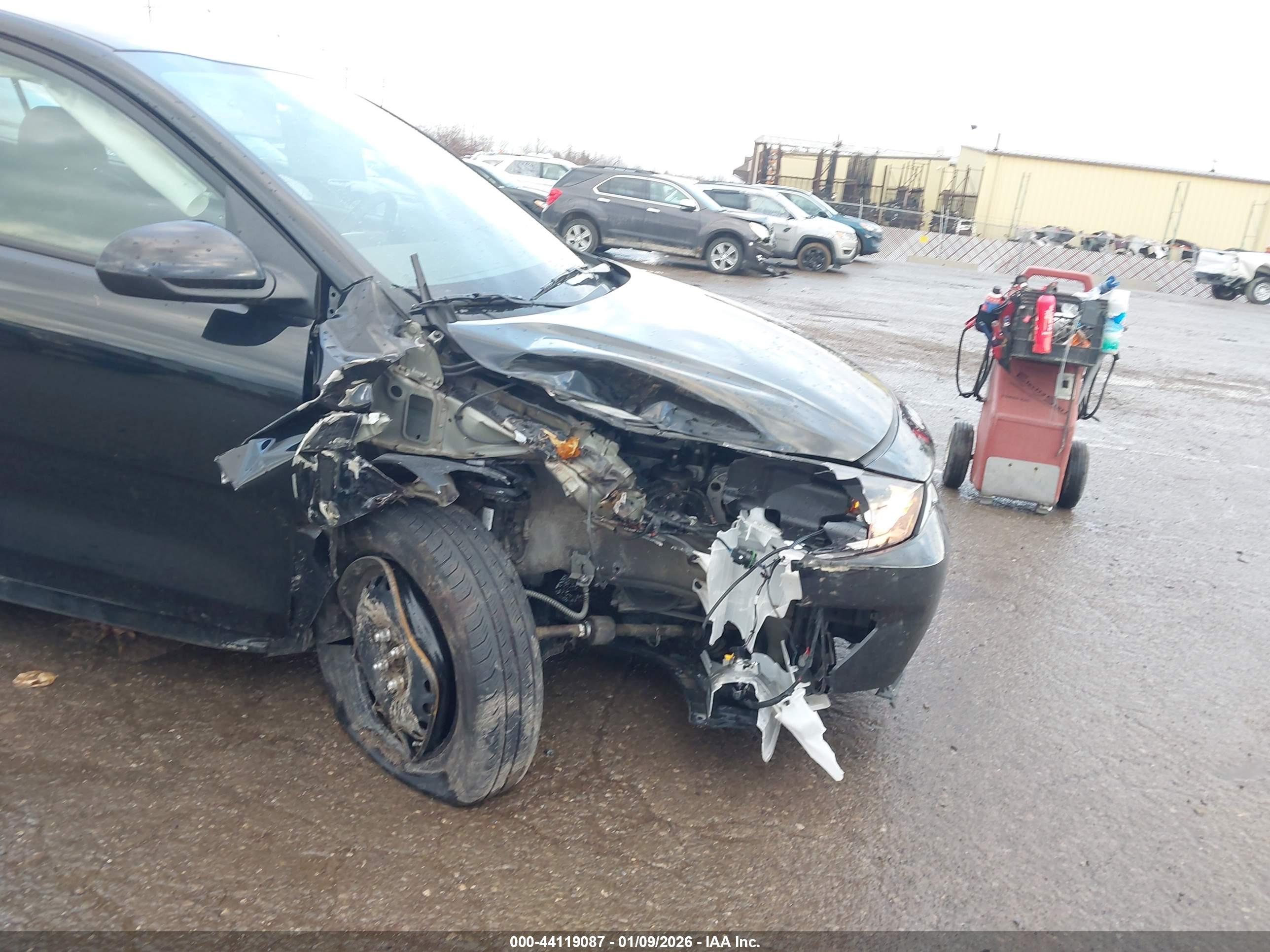 KIA RIO image 6