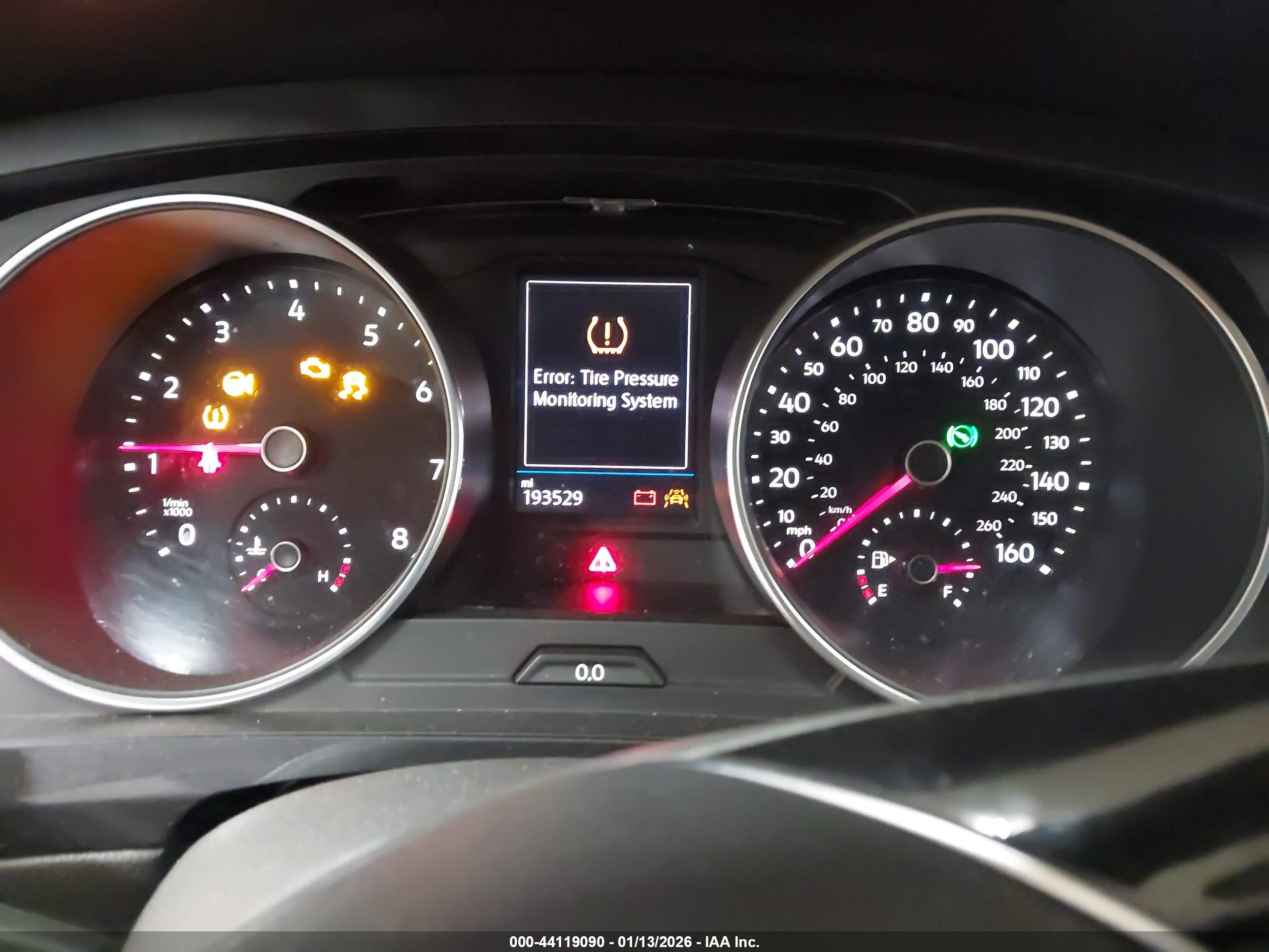 VOLKSWAGEN TIGUAN image 7