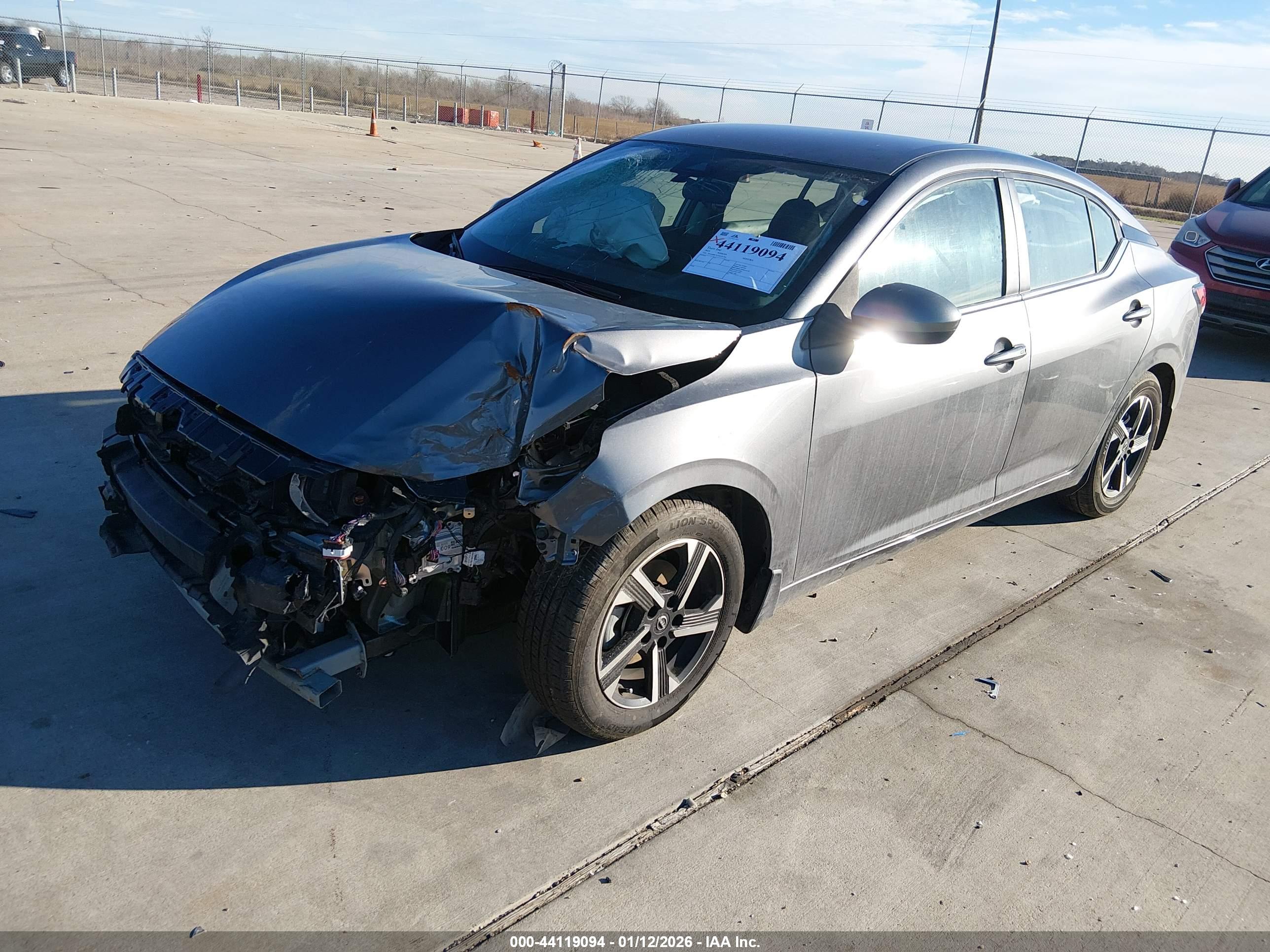 NISSAN SENTRA image 2