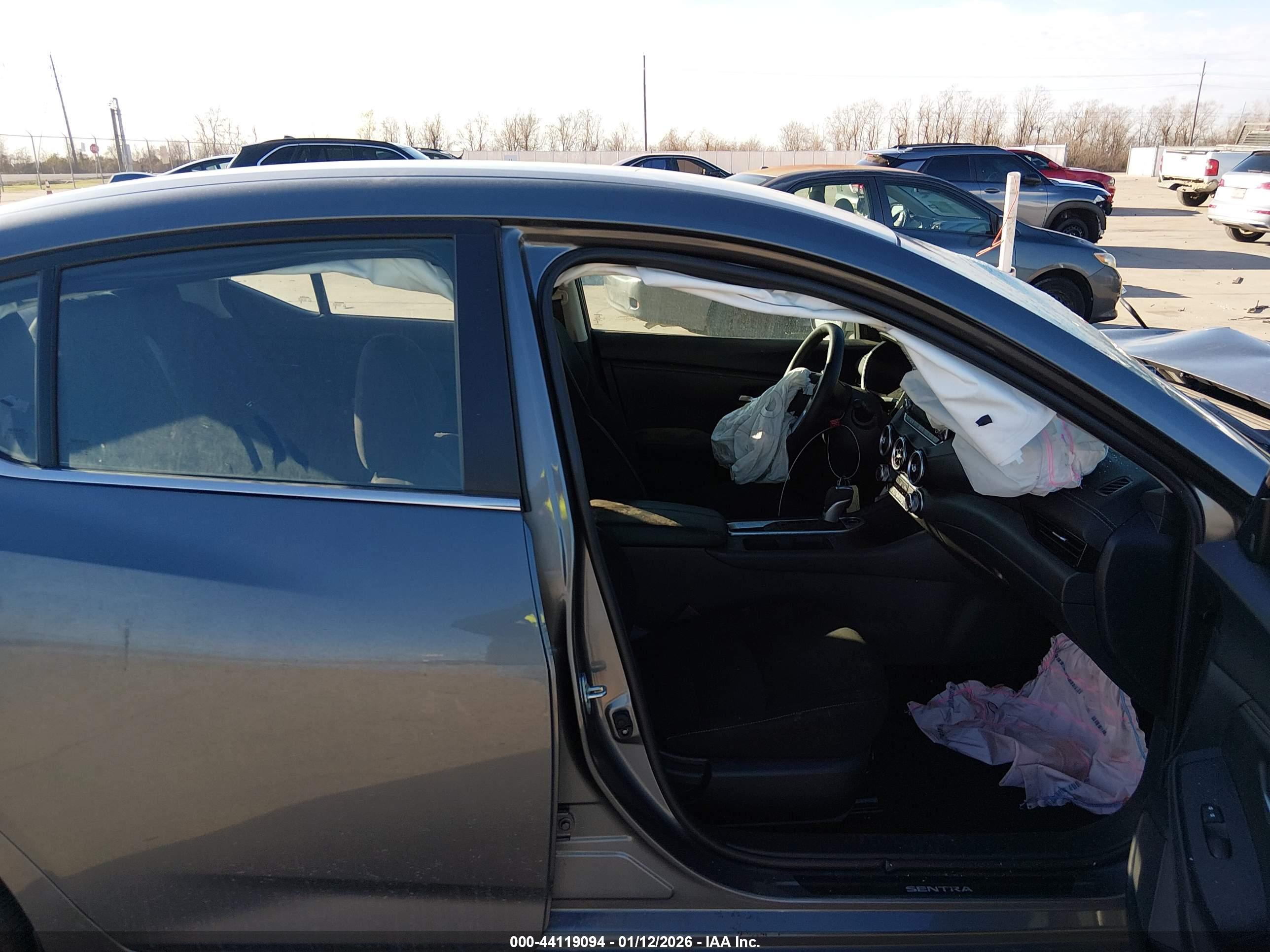 NISSAN SENTRA image 5